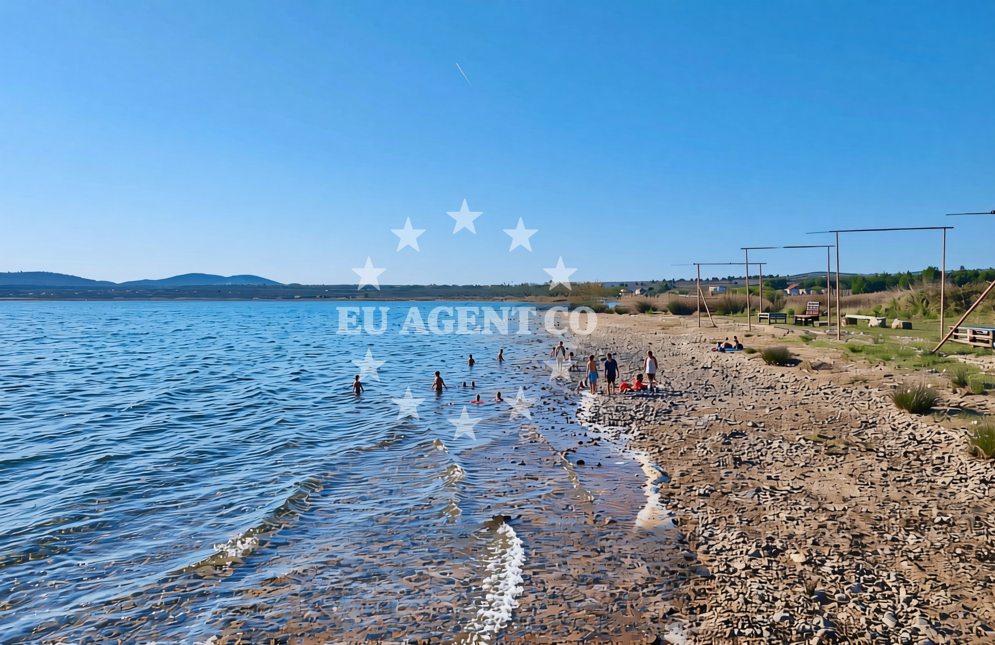 Beach facilities and surroundings at Gračac (Skradin): beaches and coves (1) in Gračac (Skradin)