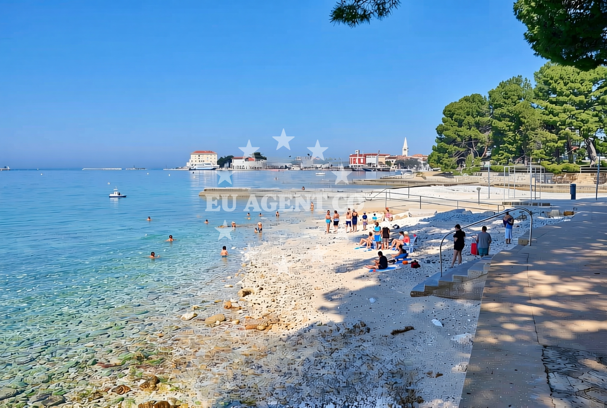 Overview of Gradsko kupalište, Poreč Beach in Gradsko kupalište