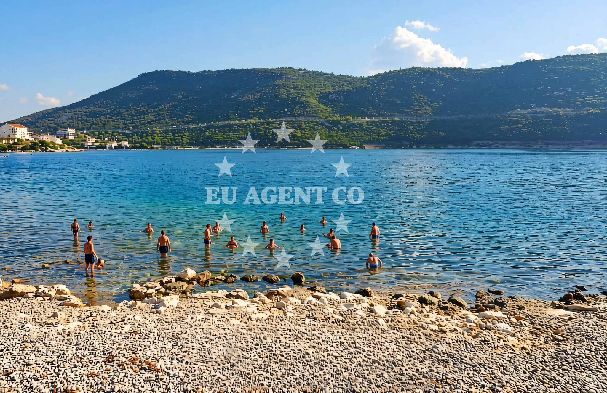 Beach facilities and surroundings at Grand, Neum Beach in Grand