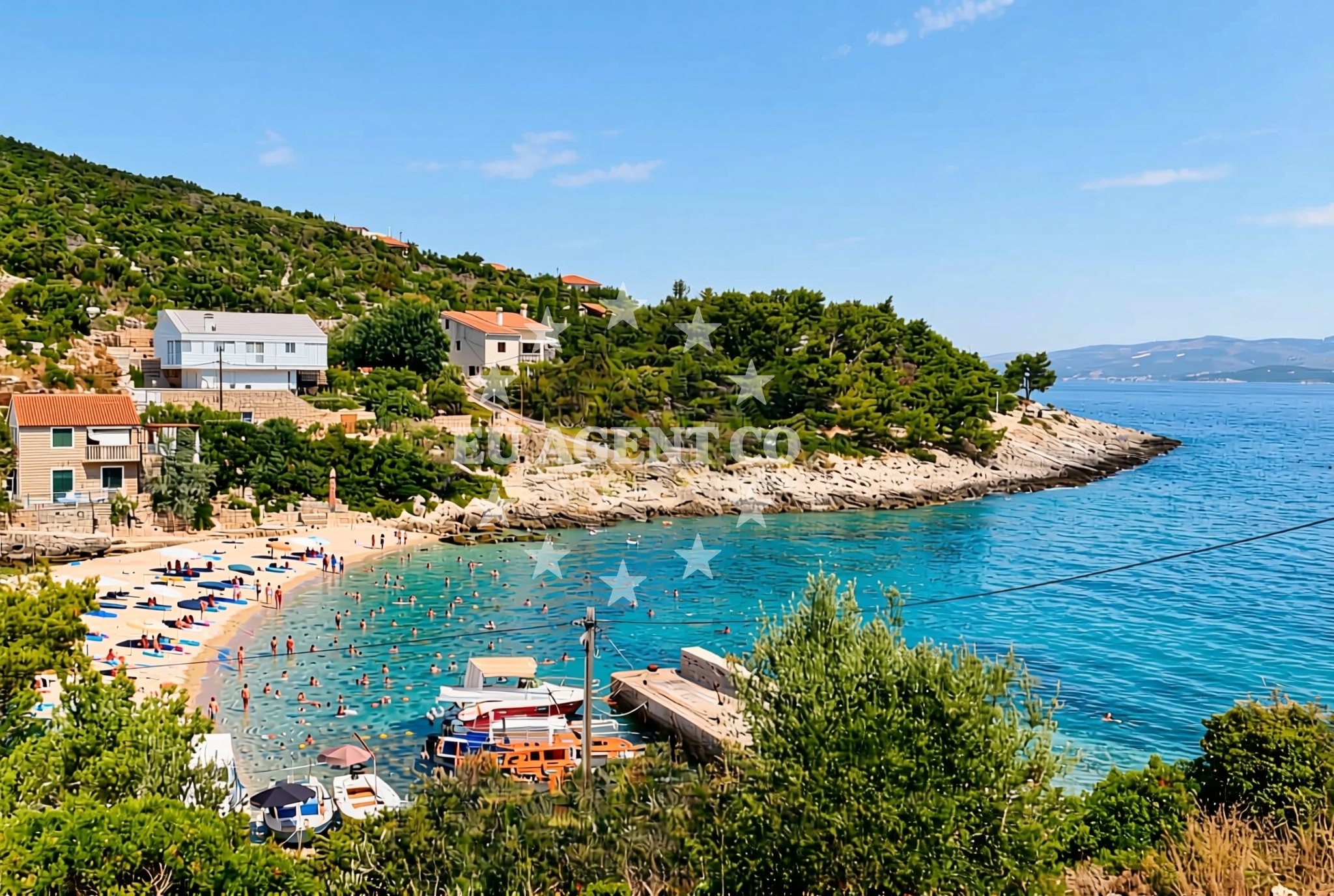 Shoreline and swimming area at Grčki rat, Donje Selo (Šolta) Beach in Grčki rat