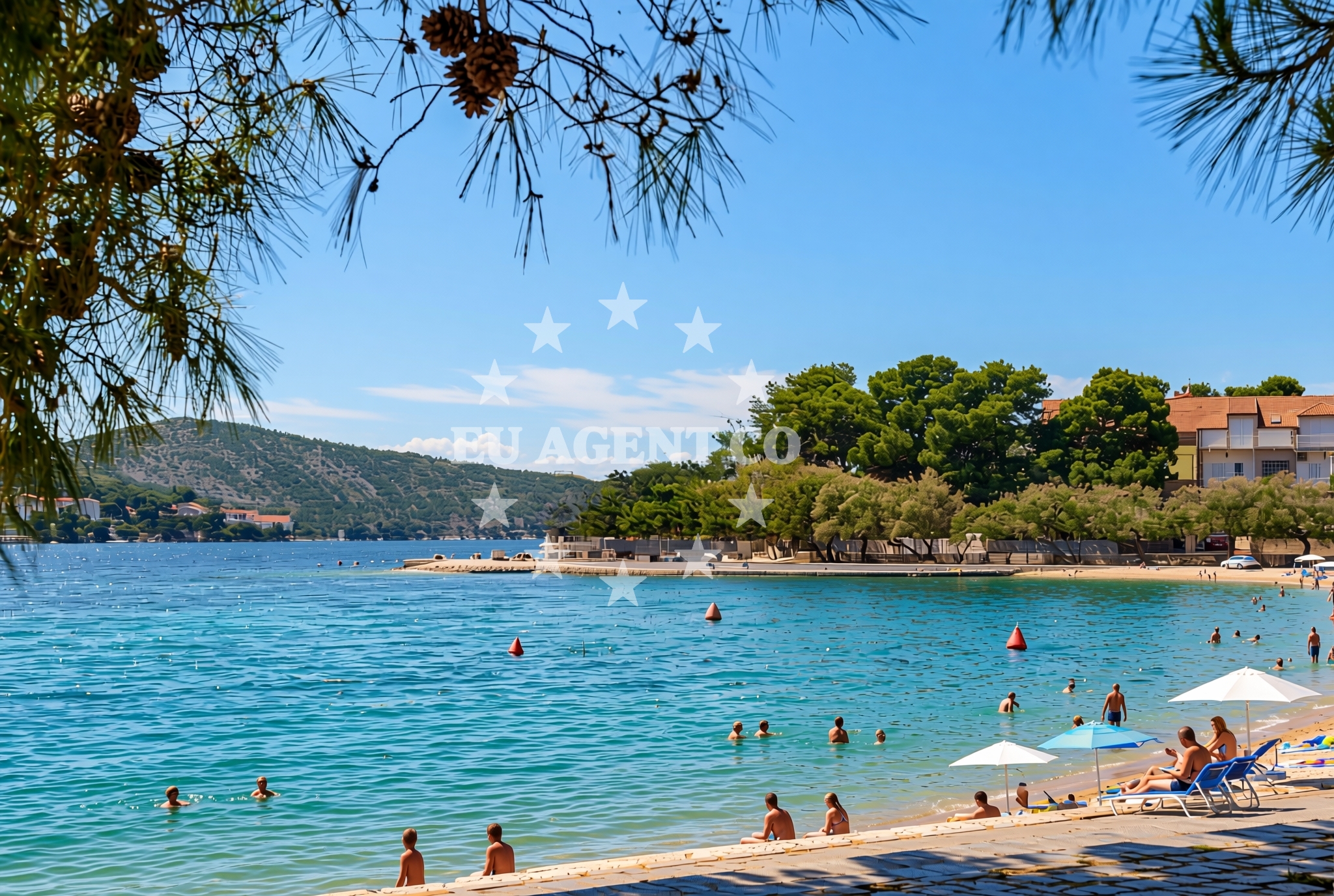 Shoreline and swimming area at Grebaštica: beaches and coves (16) in Grebaštica