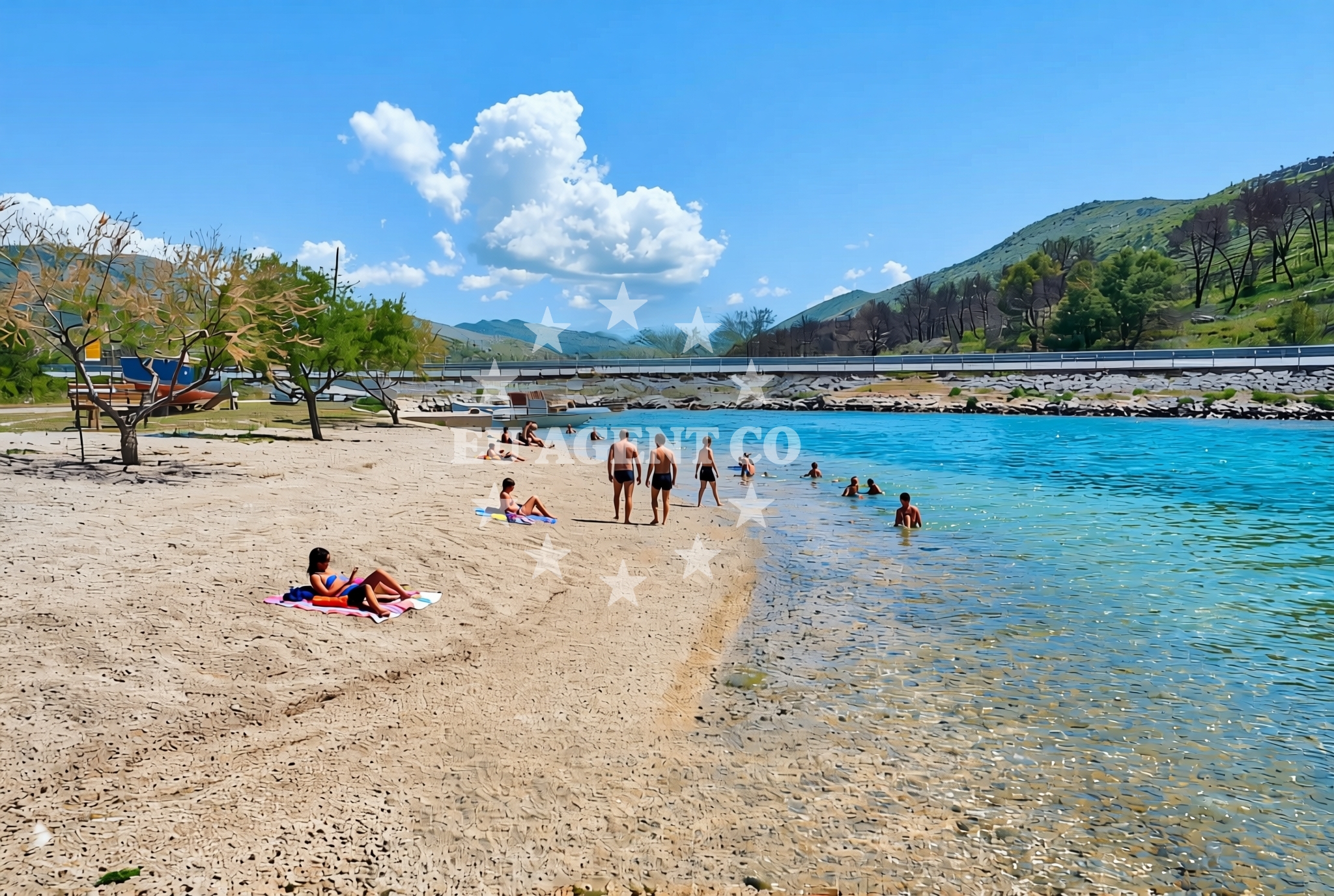 Beach facilities and surroundings at Grlić, Grebaštica Beach in Grlić