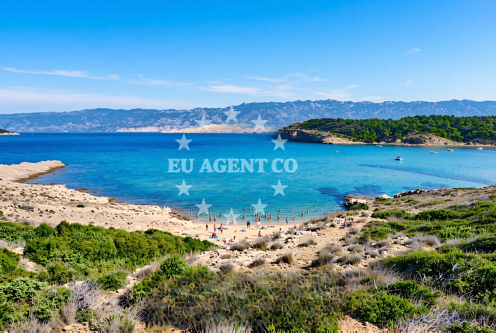 Beach facilities and surroundings at Gros, Lopar (Rab) Beach in Gros