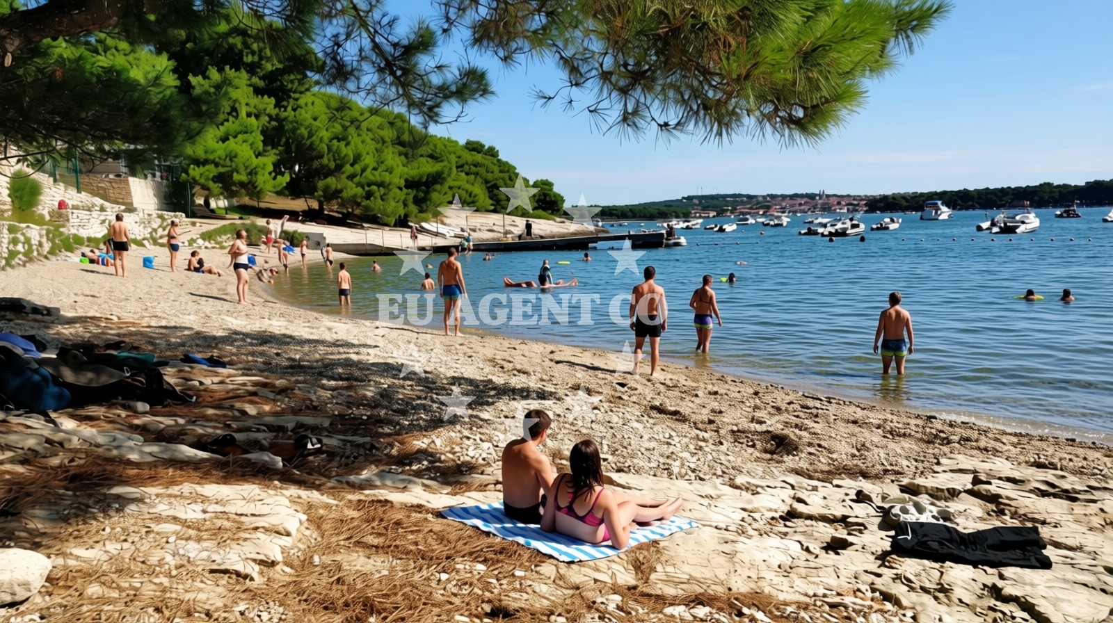 Overview of Guvnina beach in Krše 56, Premantura