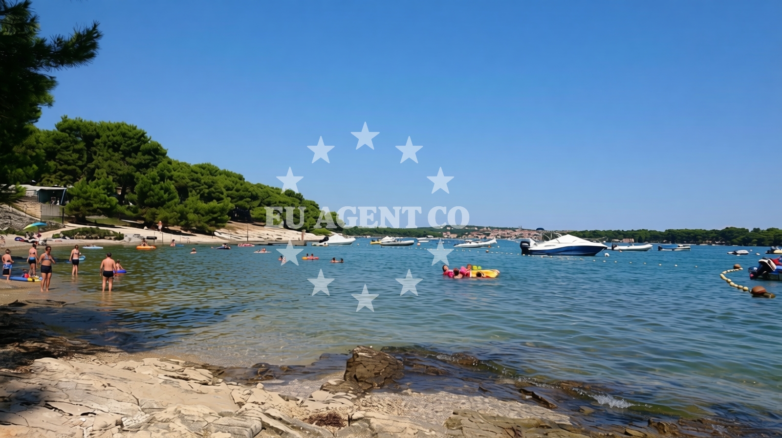 Sea and coastal view of Guvnina beach in Krše 56, Premantura