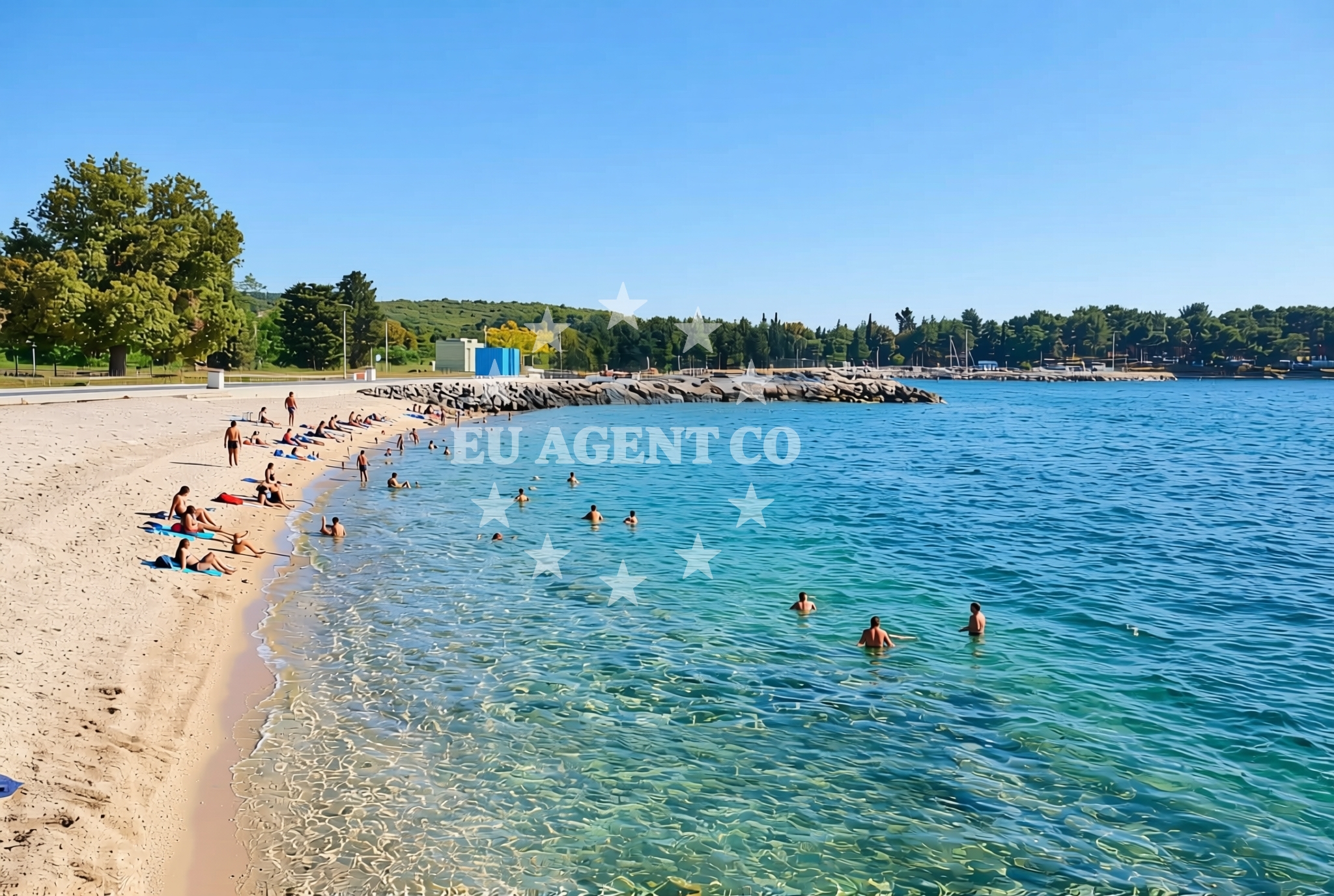 Overview of Hidrobaza, Pula Beach in Hidrobaza
