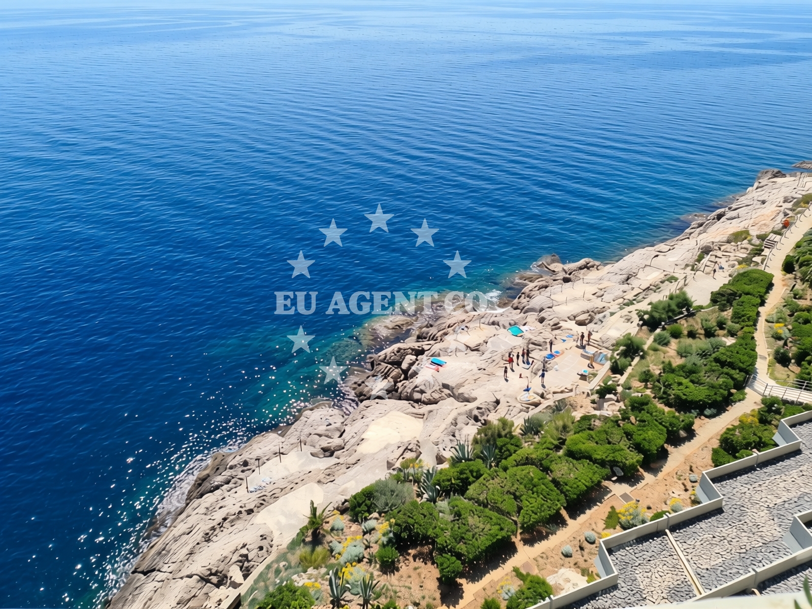 Shoreline and swimming area at Hotel Croatia Beach