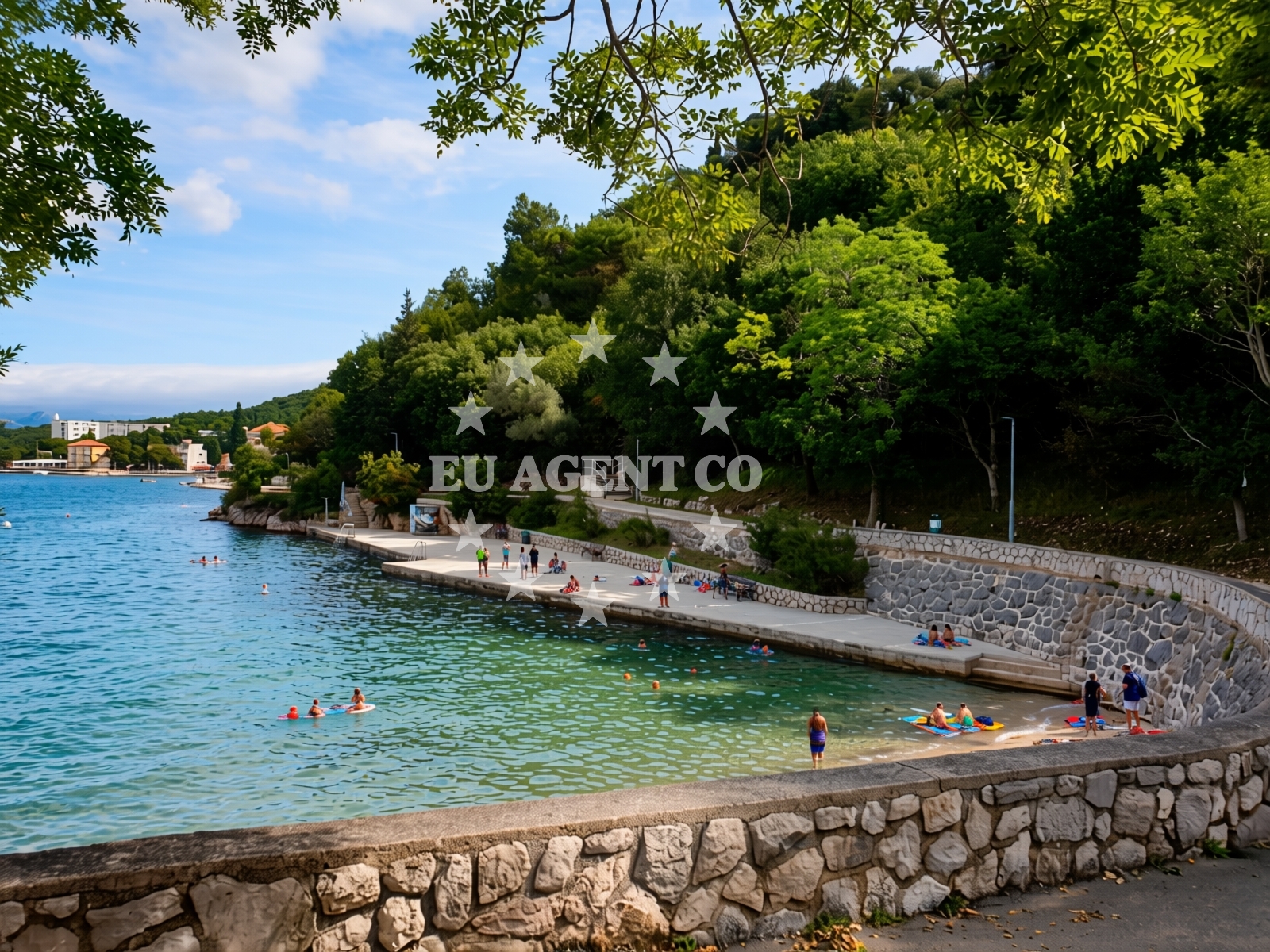 Shoreline and swimming area at Hotel Ucka beach in Zagradi 2, Omišalj