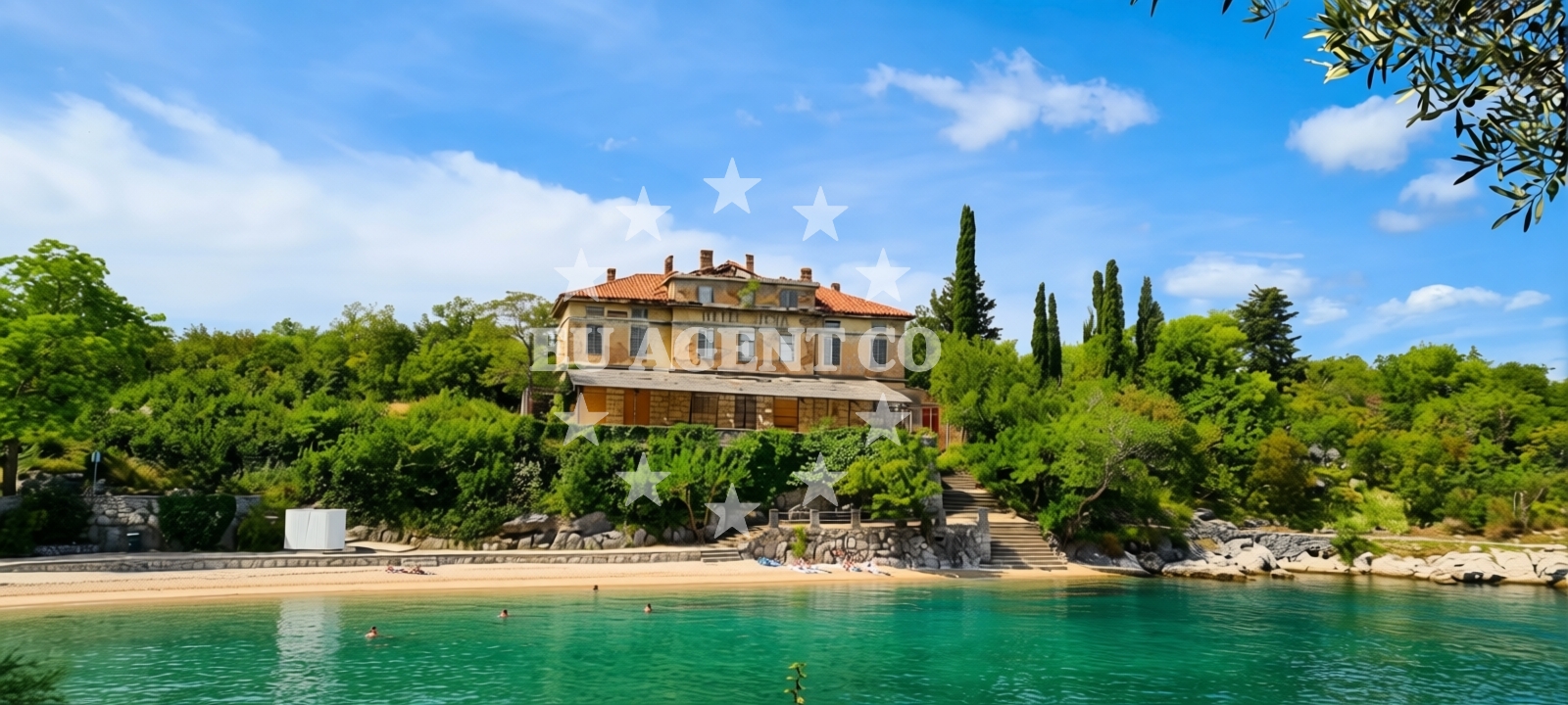 Sea and coastal view of Hotel Ucka beach in Zagradi 2, Omišalj