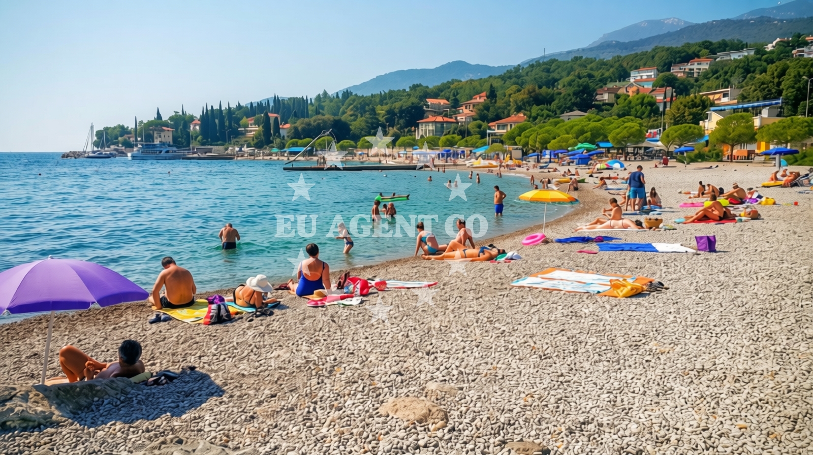 Overview of Icici beach in 38 Poljanska cesta, Ičići