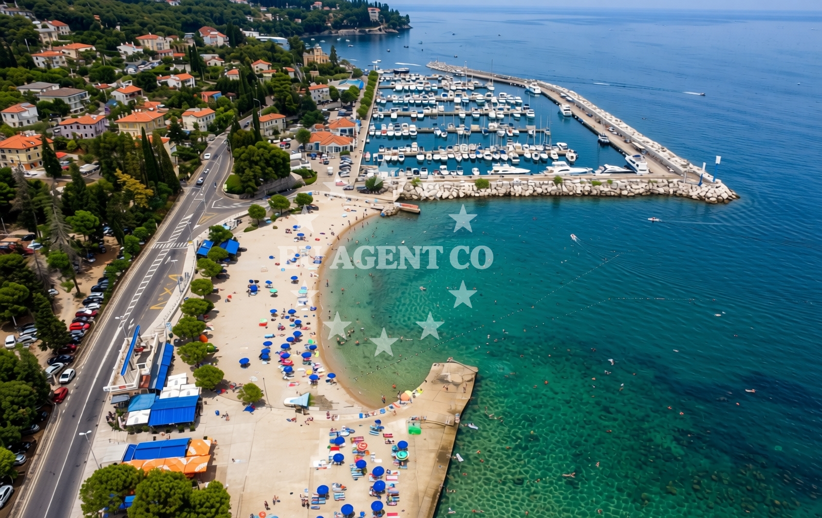 Shoreline and swimming area at Icici beach in 38 Poljanska cesta, Ičići