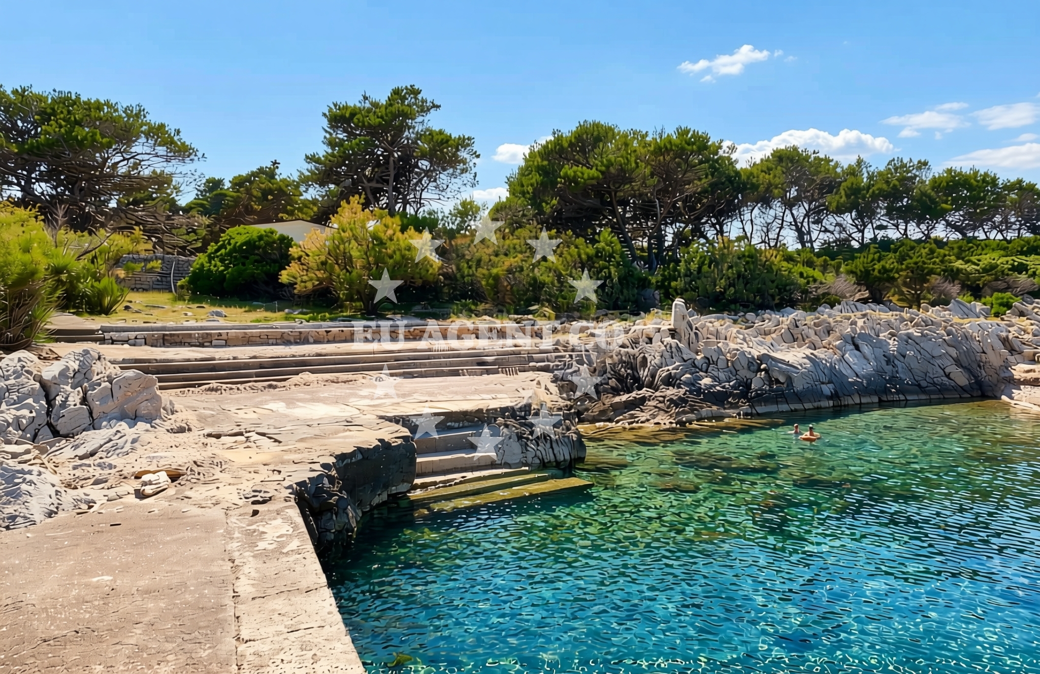 Beach facilities and surroundings at Ilovik (Mali Lošinj) (Ilovik): beaches and coves (14) in Ilovik (Mali Lošinj) (Ilovik)