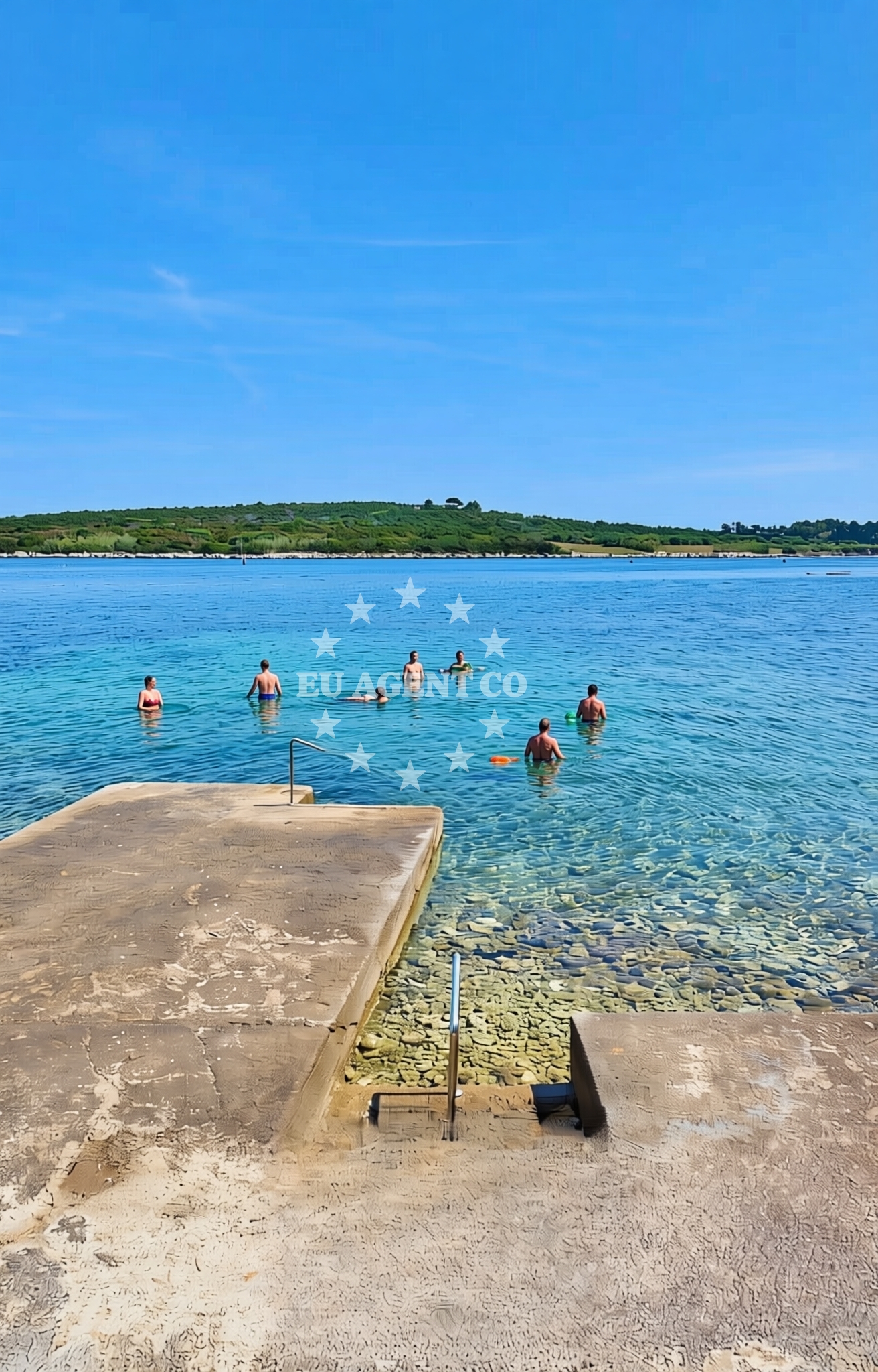 Beach facilities and surroundings at Ilovik zapad, Ilovik (Mali Lošinj) (Ilovik) Beach in Ilovik zapad