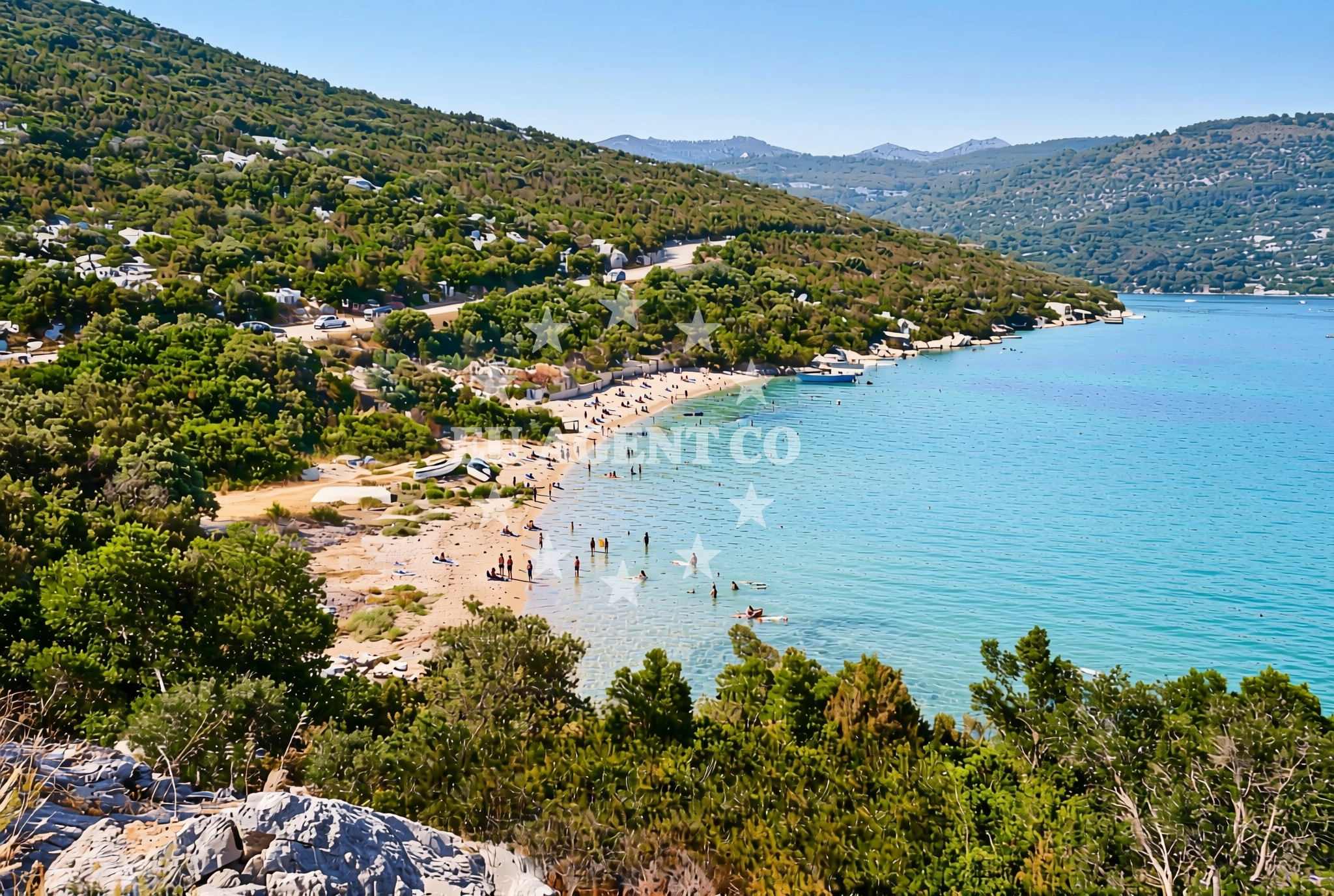 Overview of Imotica: beaches and coves in Imotica