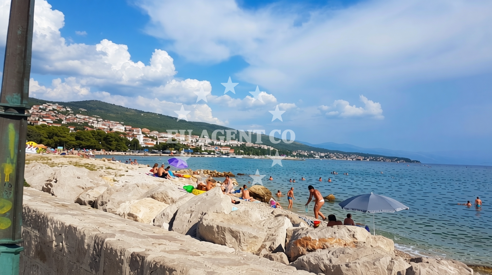 Sea and coastal view of International Beach, Crikvenica in Vrtna ulica 18, Crikvenica