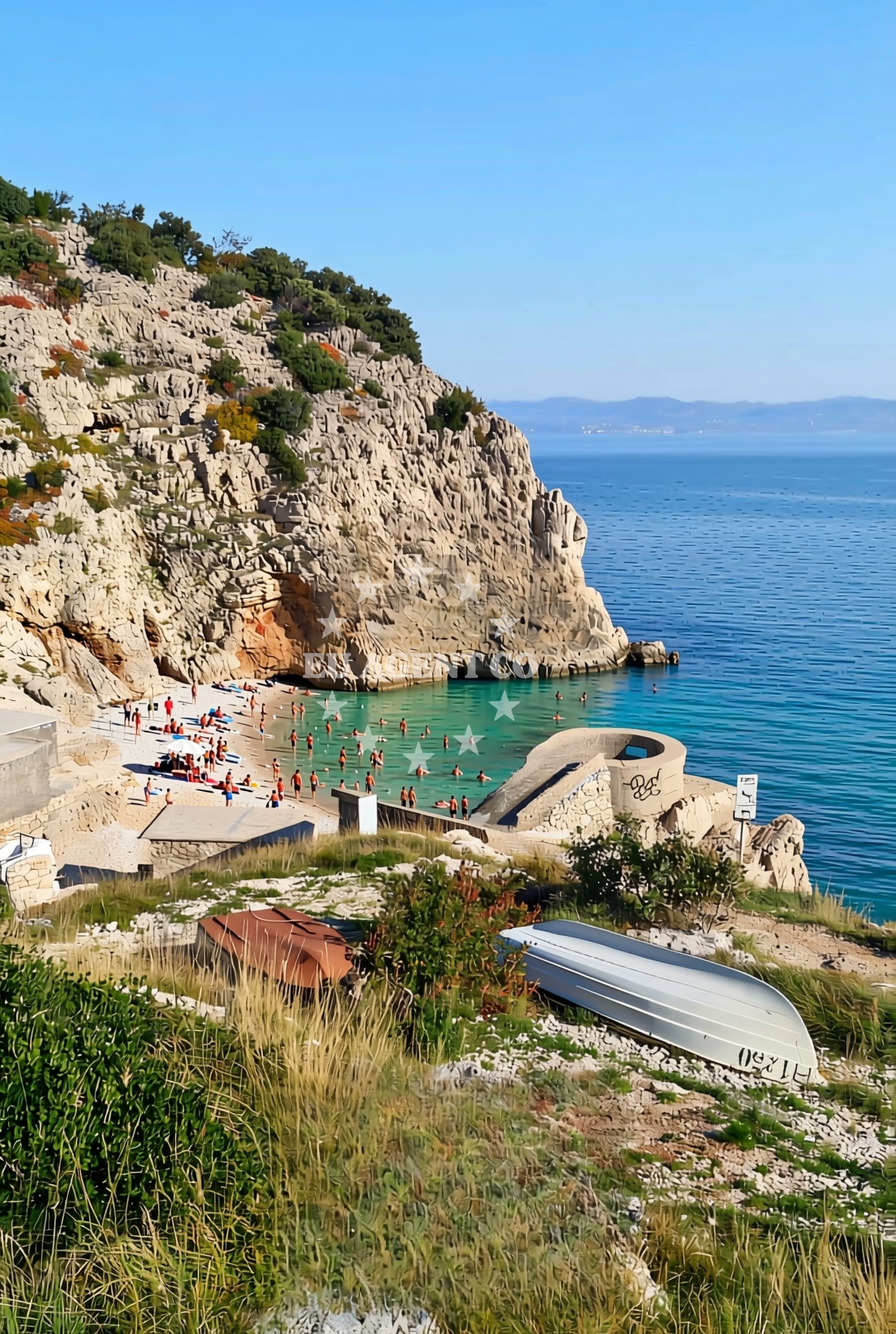 Shoreline and swimming area at Ivanje (Cres): beaches and coves in Ivanje (Cres)