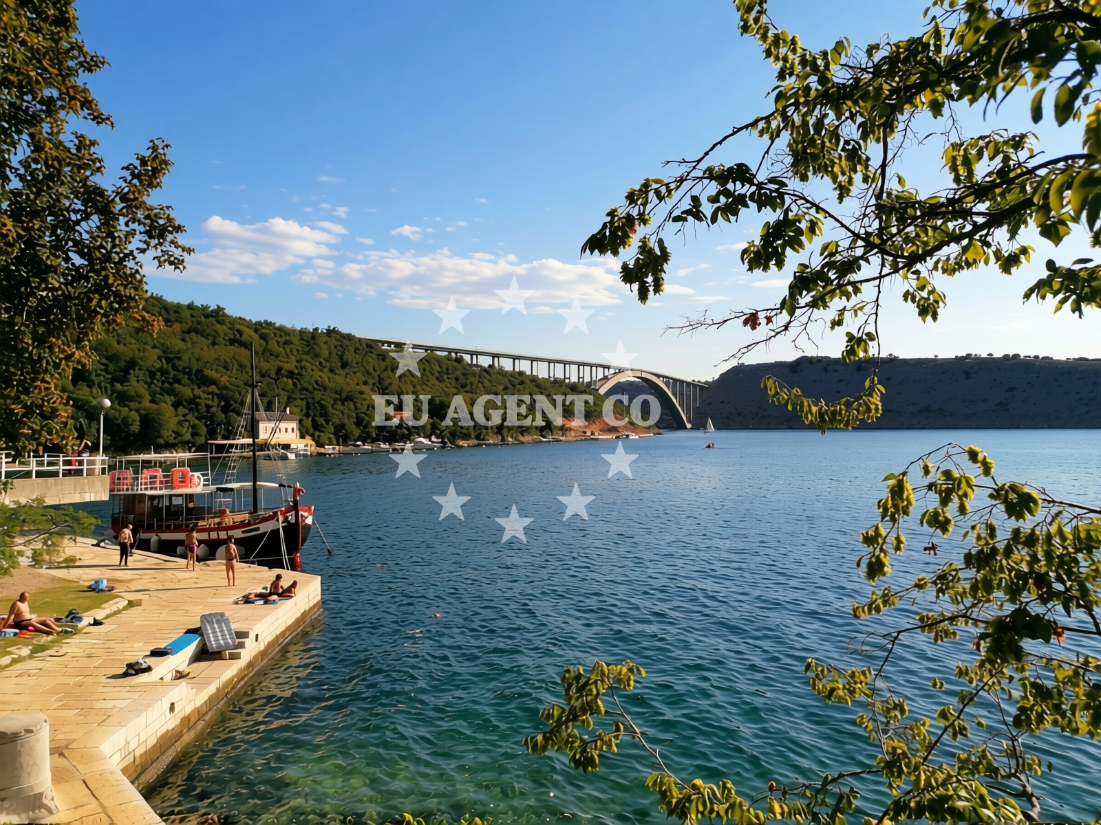 Shoreline and swimming area at Jadranovo beach in Šiljevica, Jadranovo