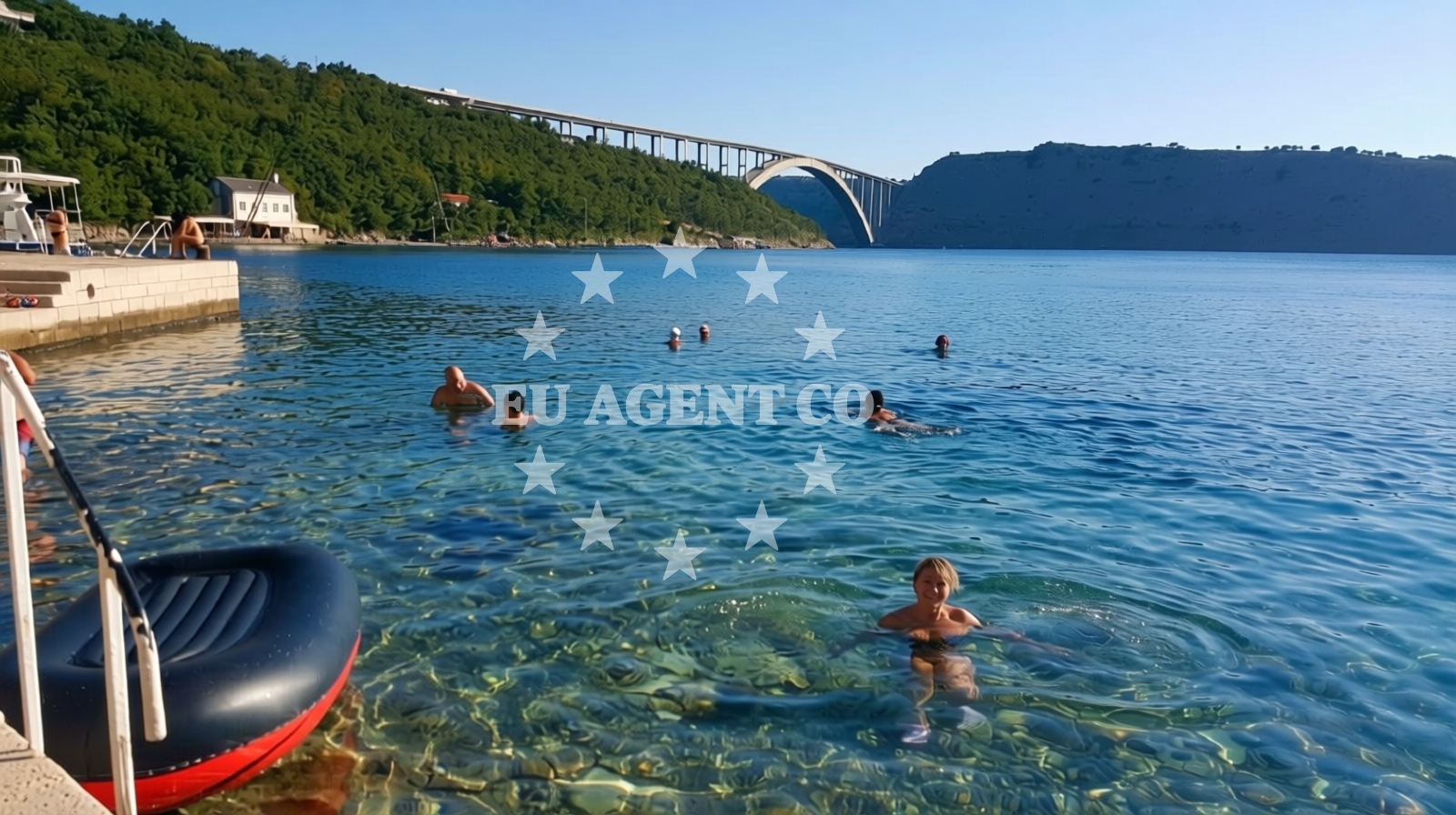 Sea and coastal view of Jadranovo beach in Šiljevica, Jadranovo
