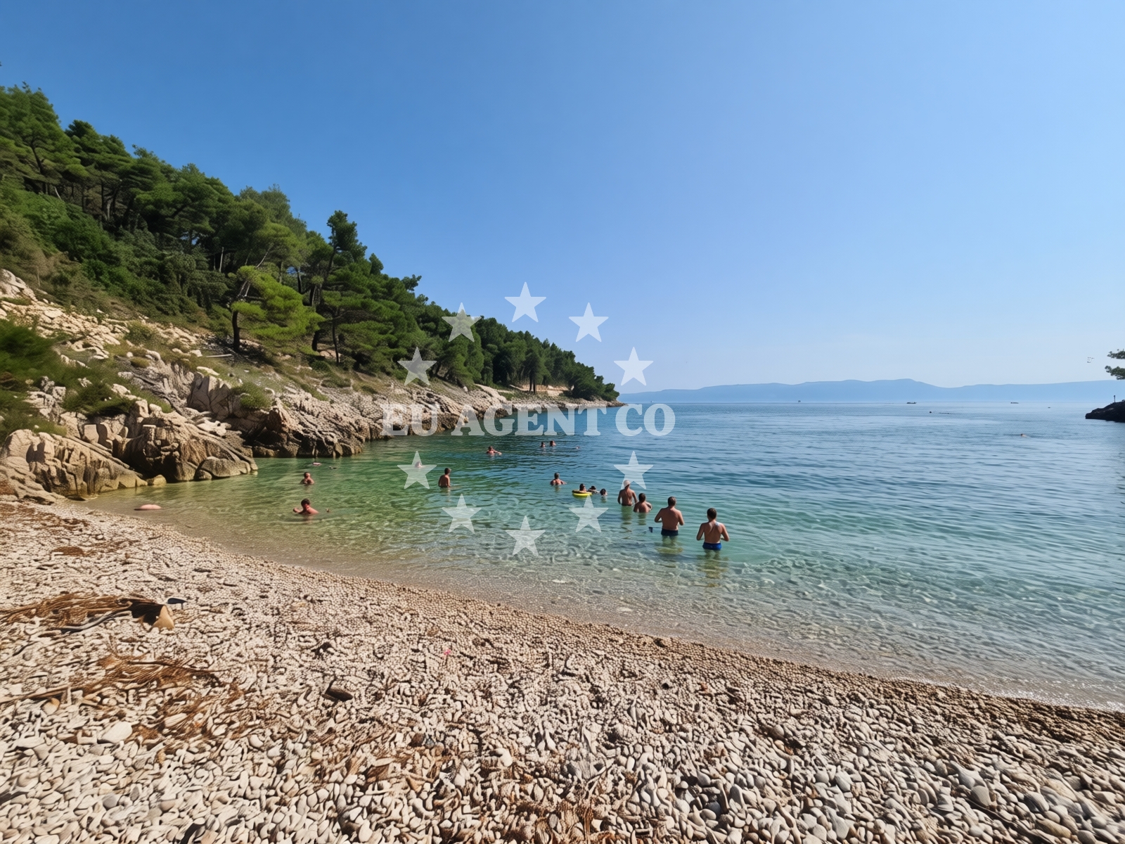 Shoreline and swimming area at Jadrina beach in Katarovo 39, Drenje