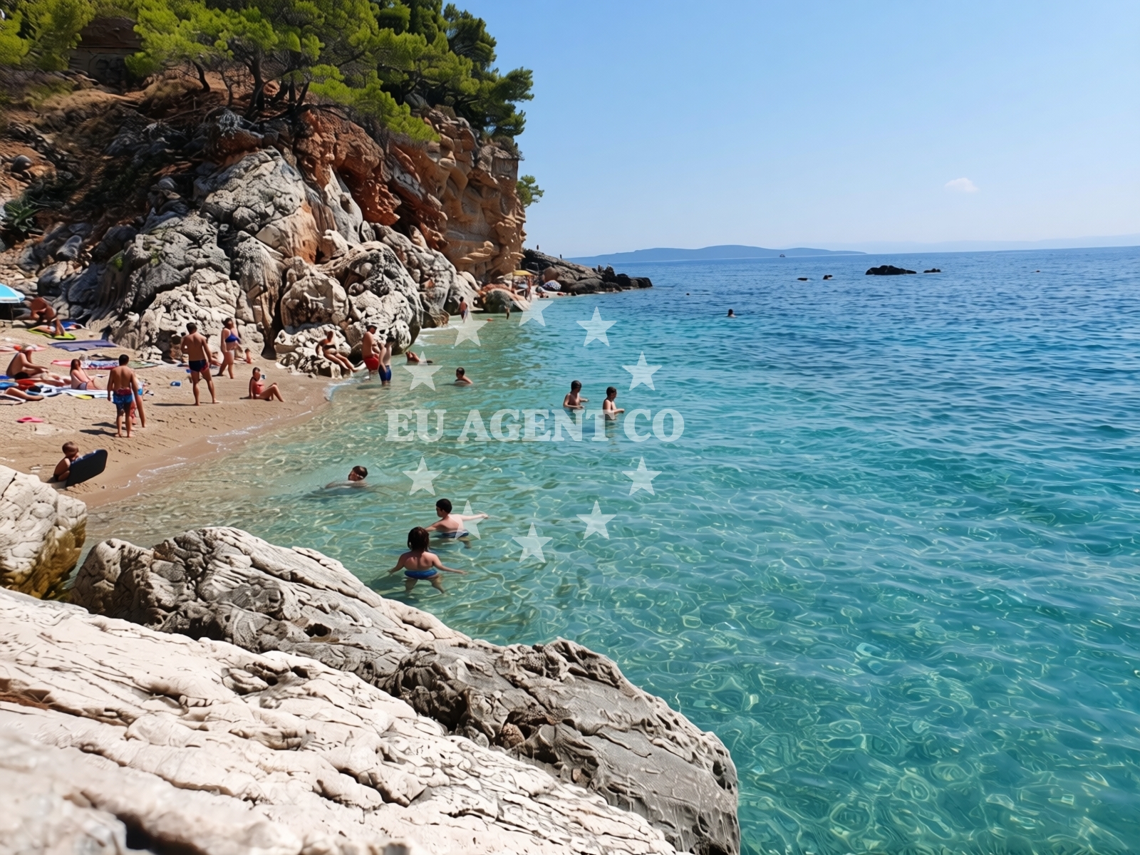 Beach facilities and surroundings at Jagodna beach in Jagodna,Bojani? Bad 31, Ivan Dolac
