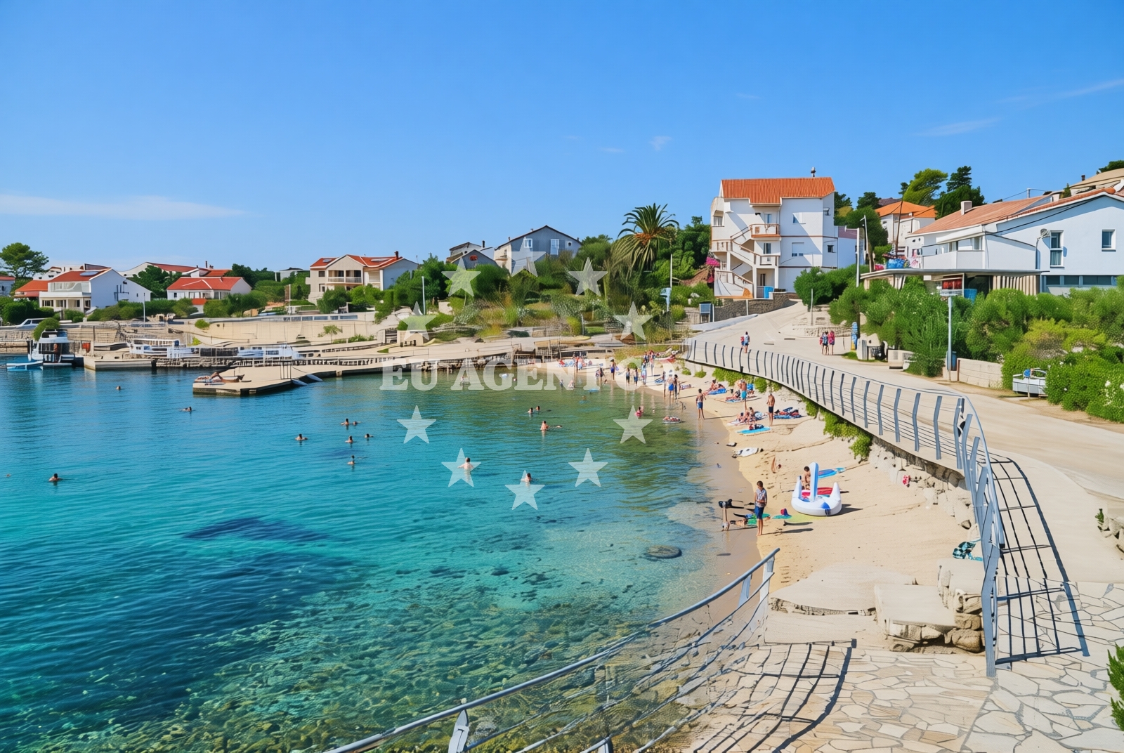 Shoreline and swimming area at Jakišnica sredina, Jakišnica (Pag) Beach in Jakišnica sredina