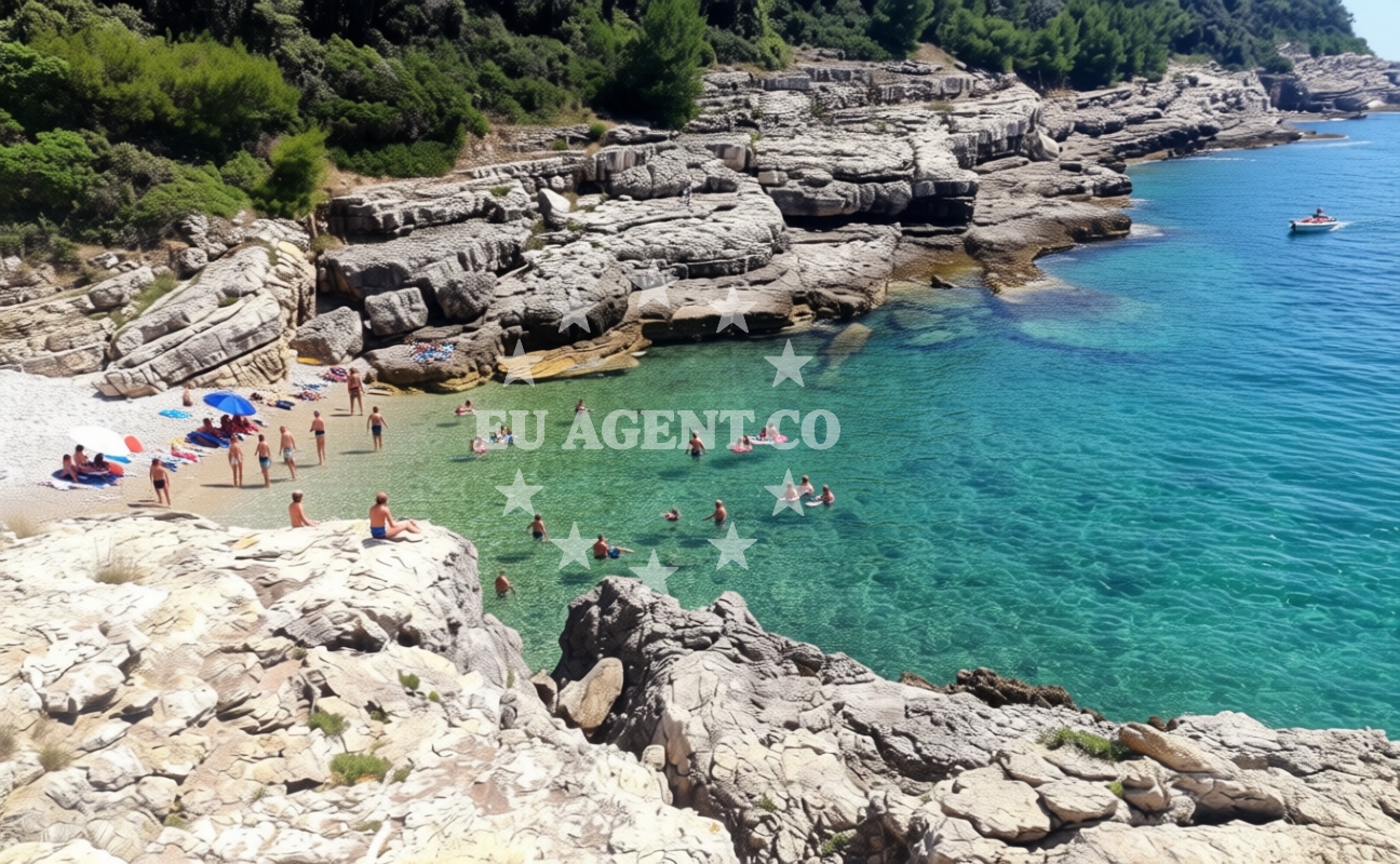Beach facilities and surroundings at Jamica beach in Musilska ulica 11, Pula