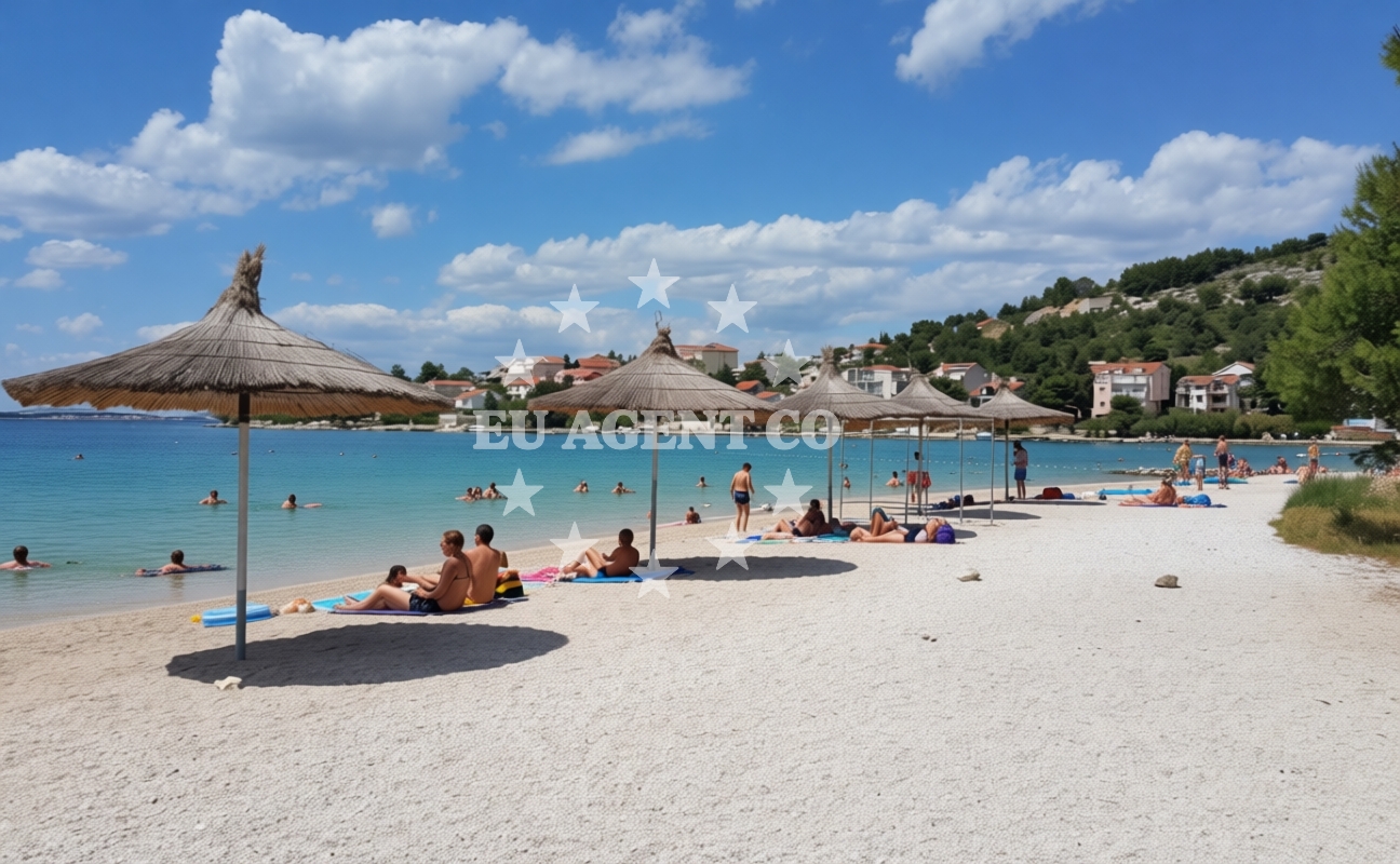 Additional view of Jasenovo beach in 67c Jasenovo Appartement Nr 9, Šibenik