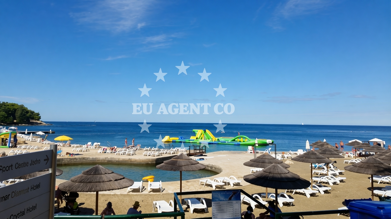Shoreline and swimming area at Jedro beach