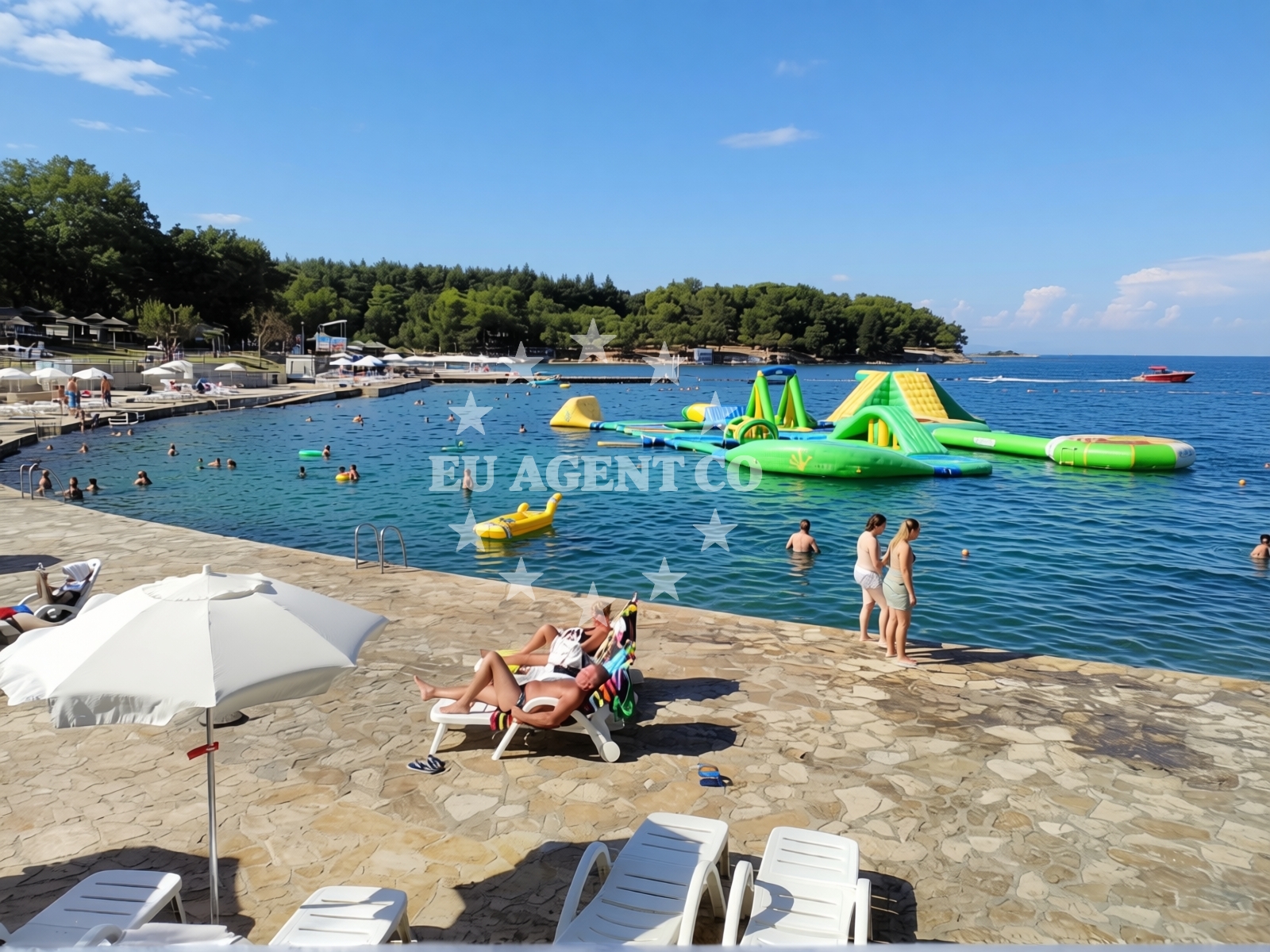 Additional view of Jedro beach