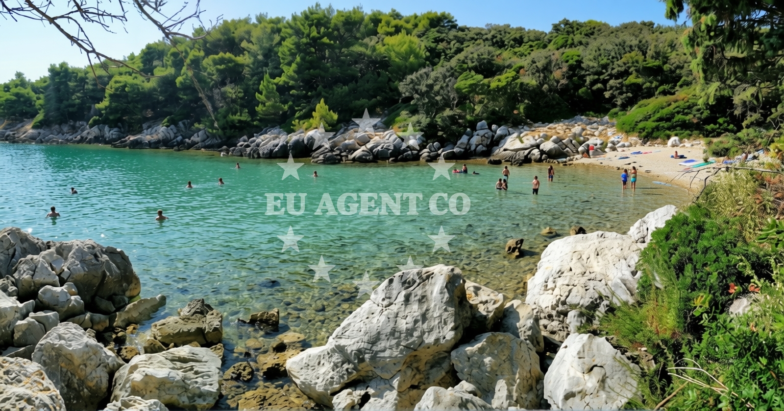 Overview of Jelenovica beach in Kampor 99, Rab