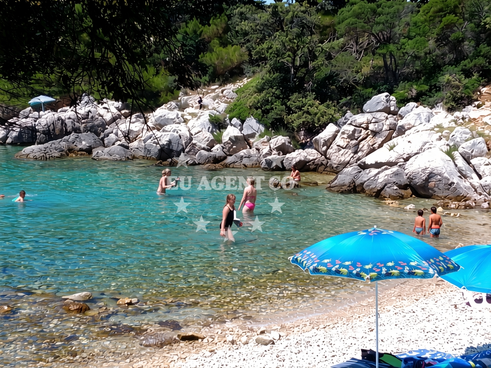 Additional view of Jelenovica beach in Kampor 99, Rab