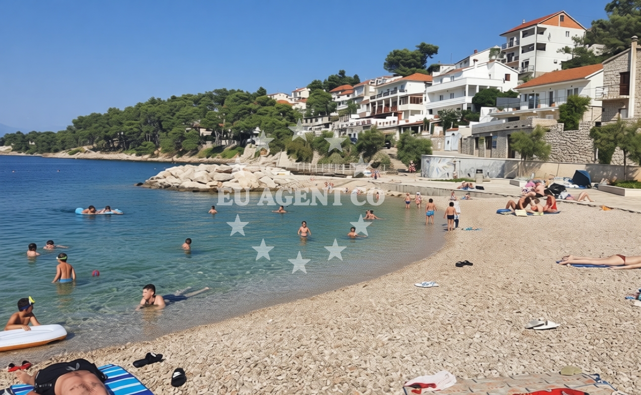 Beach facilities and surroundings at Jelsa Gradska Plaza in , Jelsa