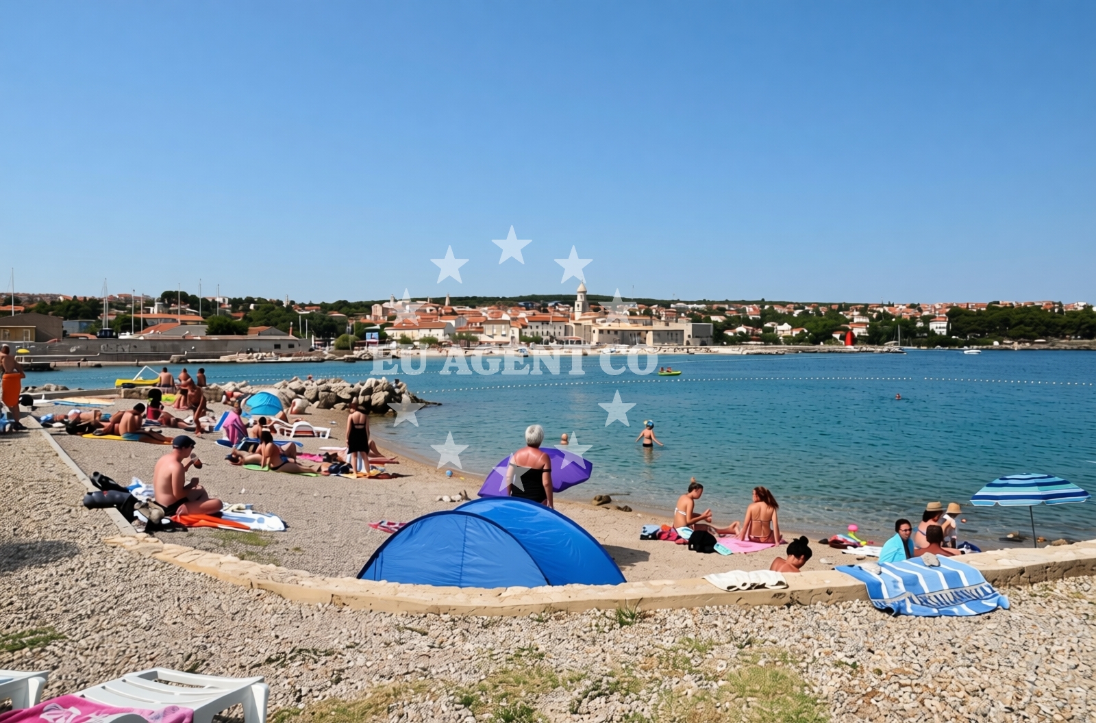 Overview of Jezevac beach in 3 Ulica Braće Linardića, Krk
