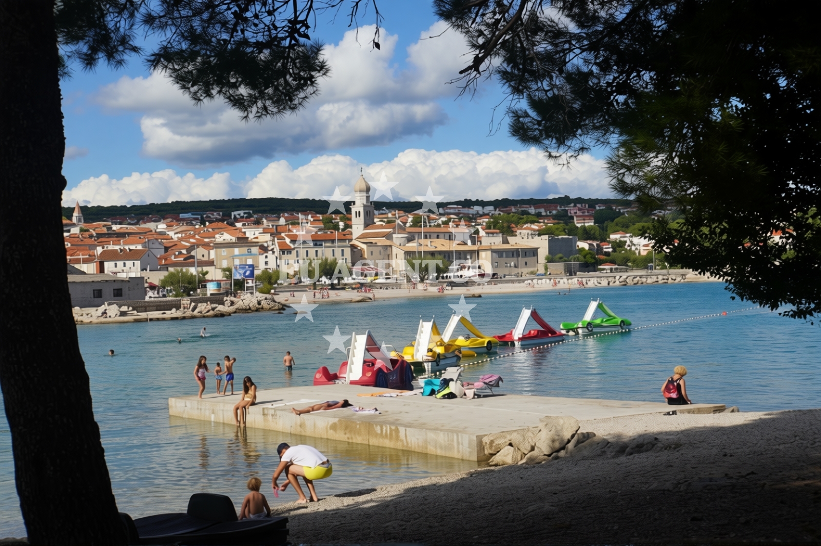 Additional view of Jezevac beach in 3 Ulica Braće Linardića, Krk