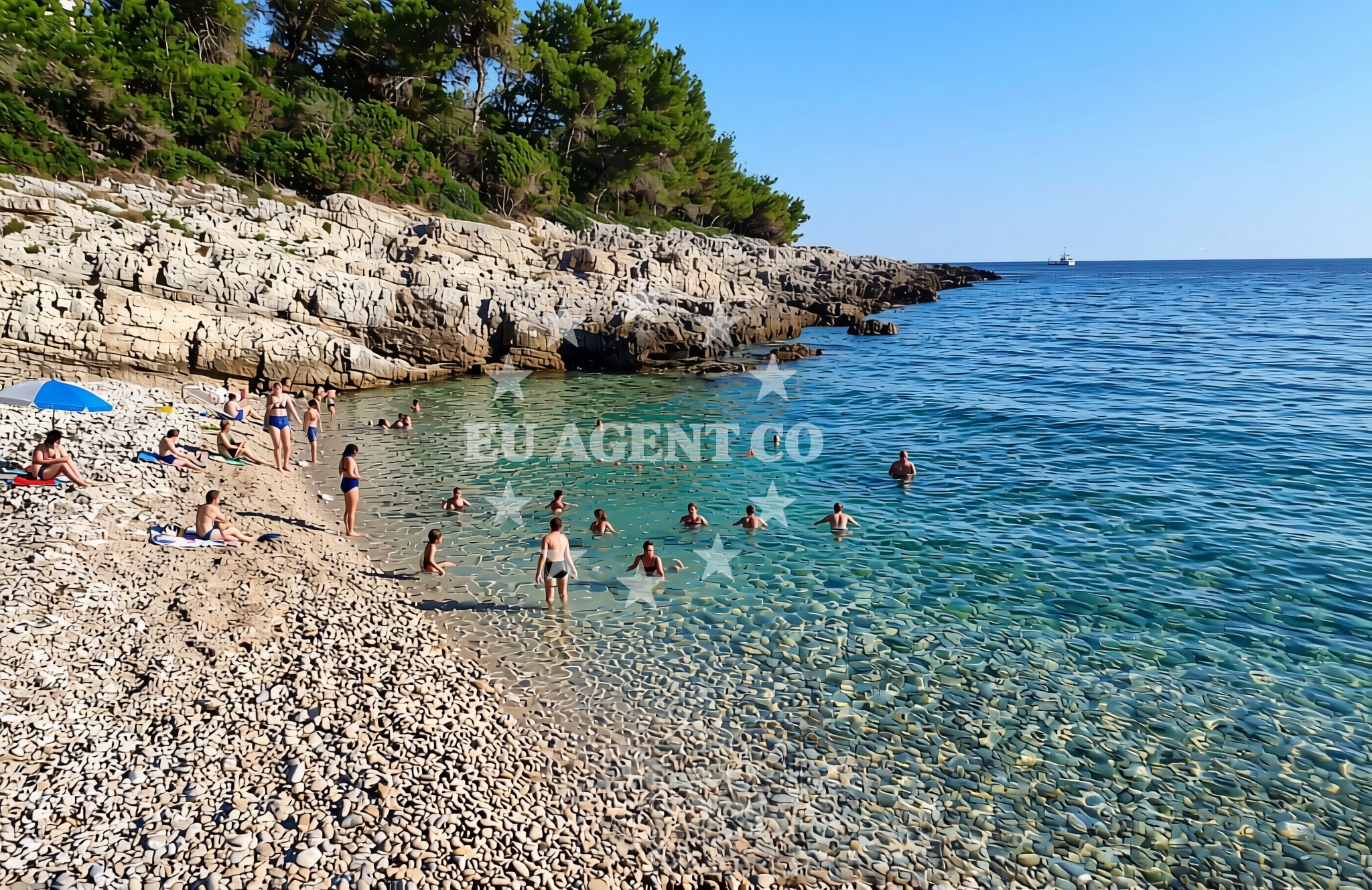 Additional view of Jugo beach in Zavalatica,333 Zavalatica, Zavalatica