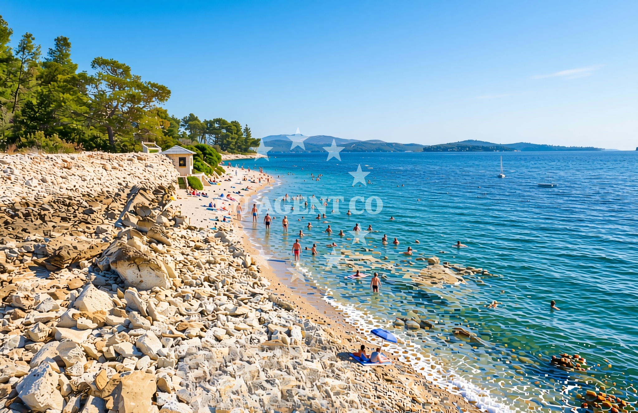 Beach facilities and surroundings at Jugozapad, Krapanj (Krapanj) Beach in Jugozapad