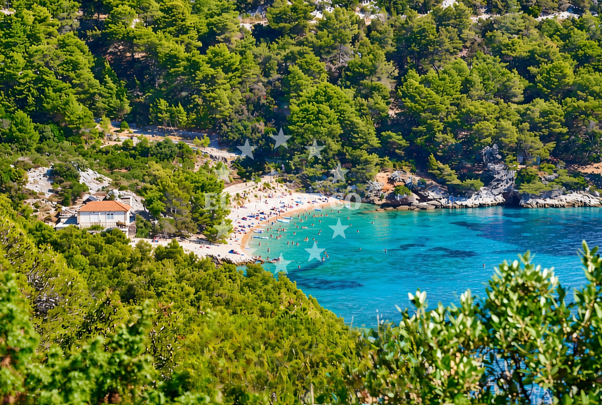 Shoreline and swimming area at Južnja, Gdinj (Hvar) Beach in Južnja
