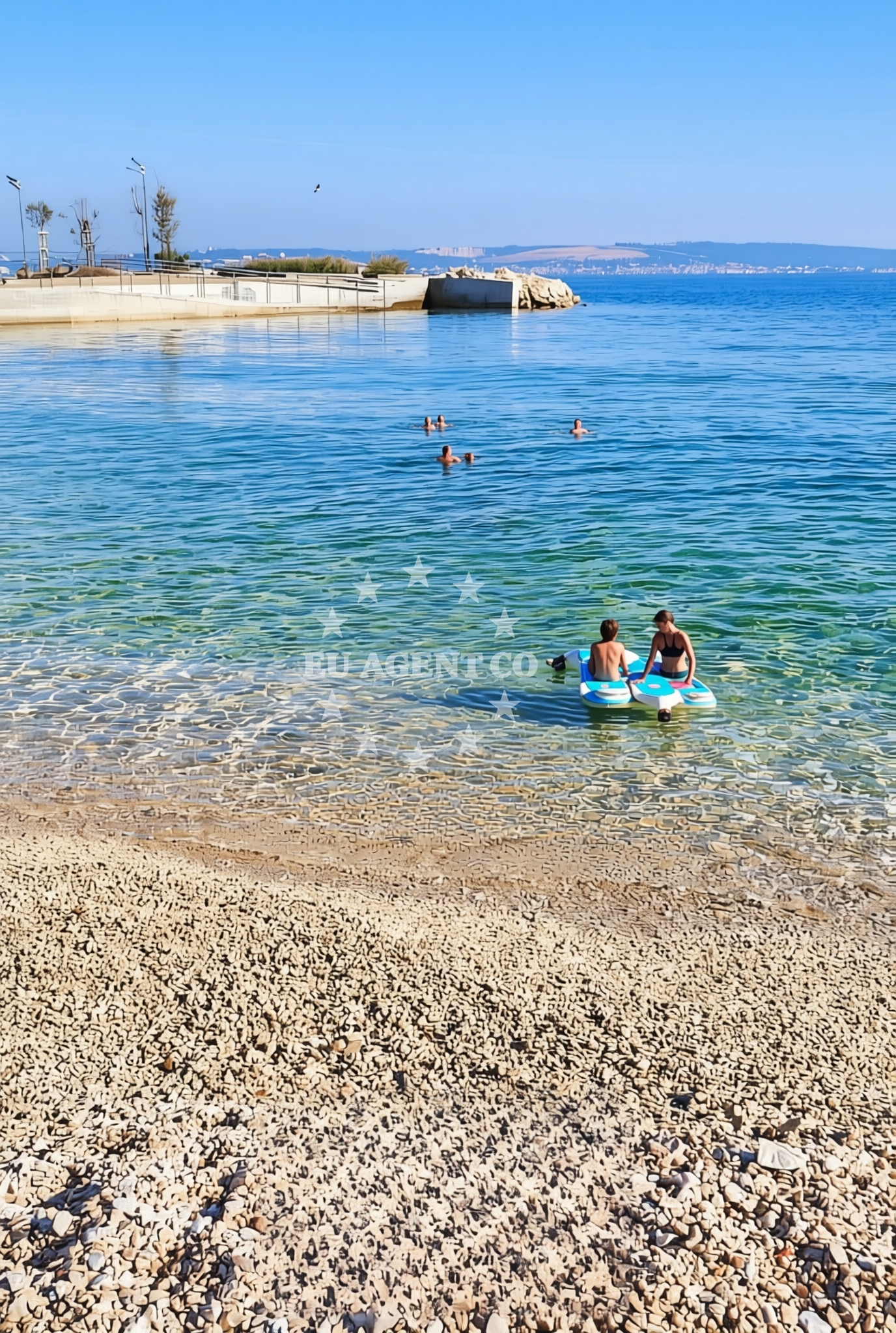 Beach facilities and surroundings at Kali (Ugljan): beaches and coves (9) in Kali (Ugljan)
