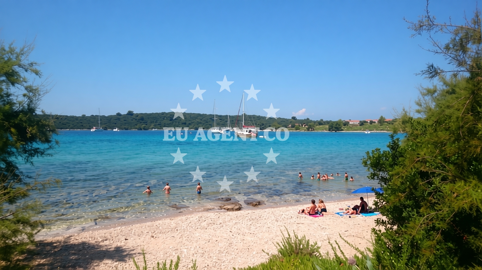 Sea and coastal view of Kamenica beach in Lovište 269 3, Lovište