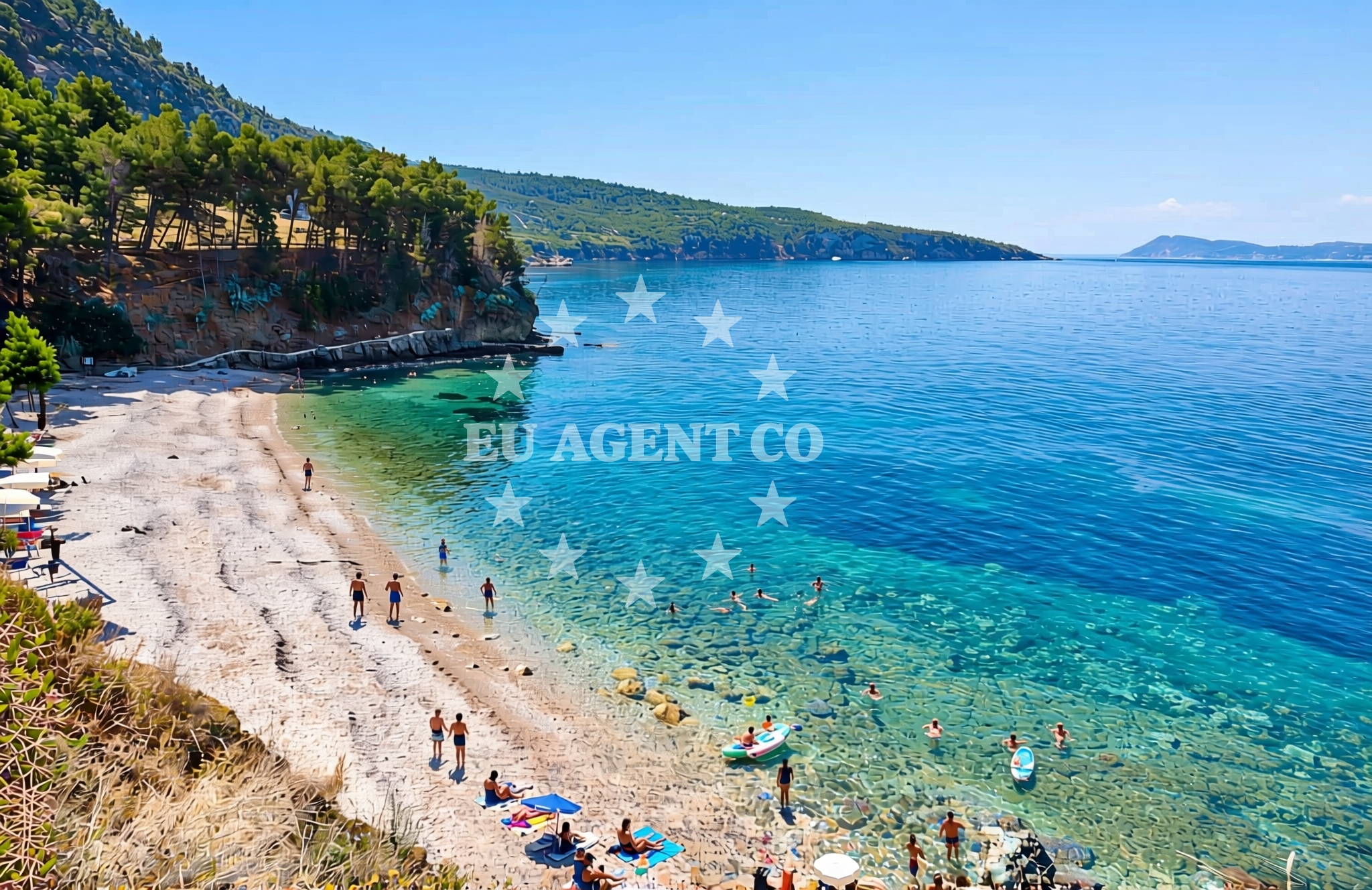 Additional view of Kamenica beach in Gurnji put 37, Komiža