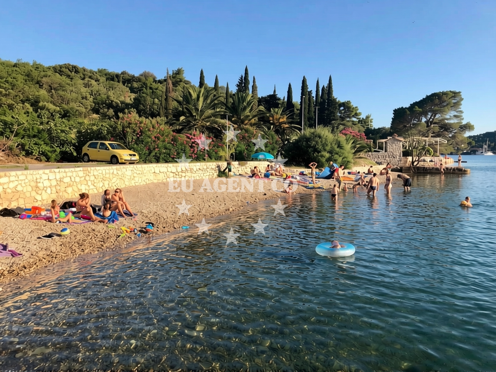 Beach facilities and surroundings at Kamp Bunica in 3a Na ratu, Zaton