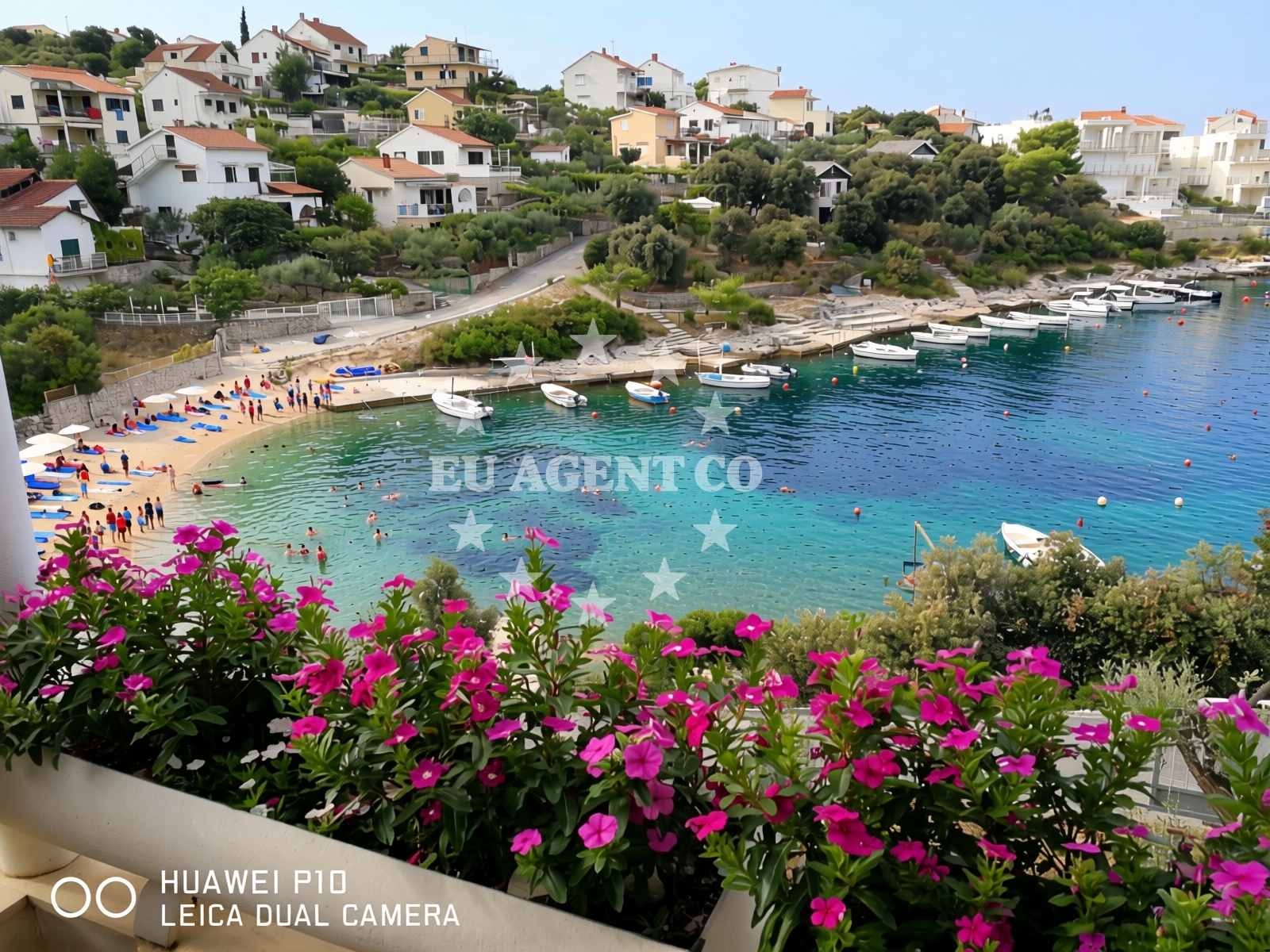 Beach facilities and surroundings at Kanica beach in Kanica 213 A, Zaglavice