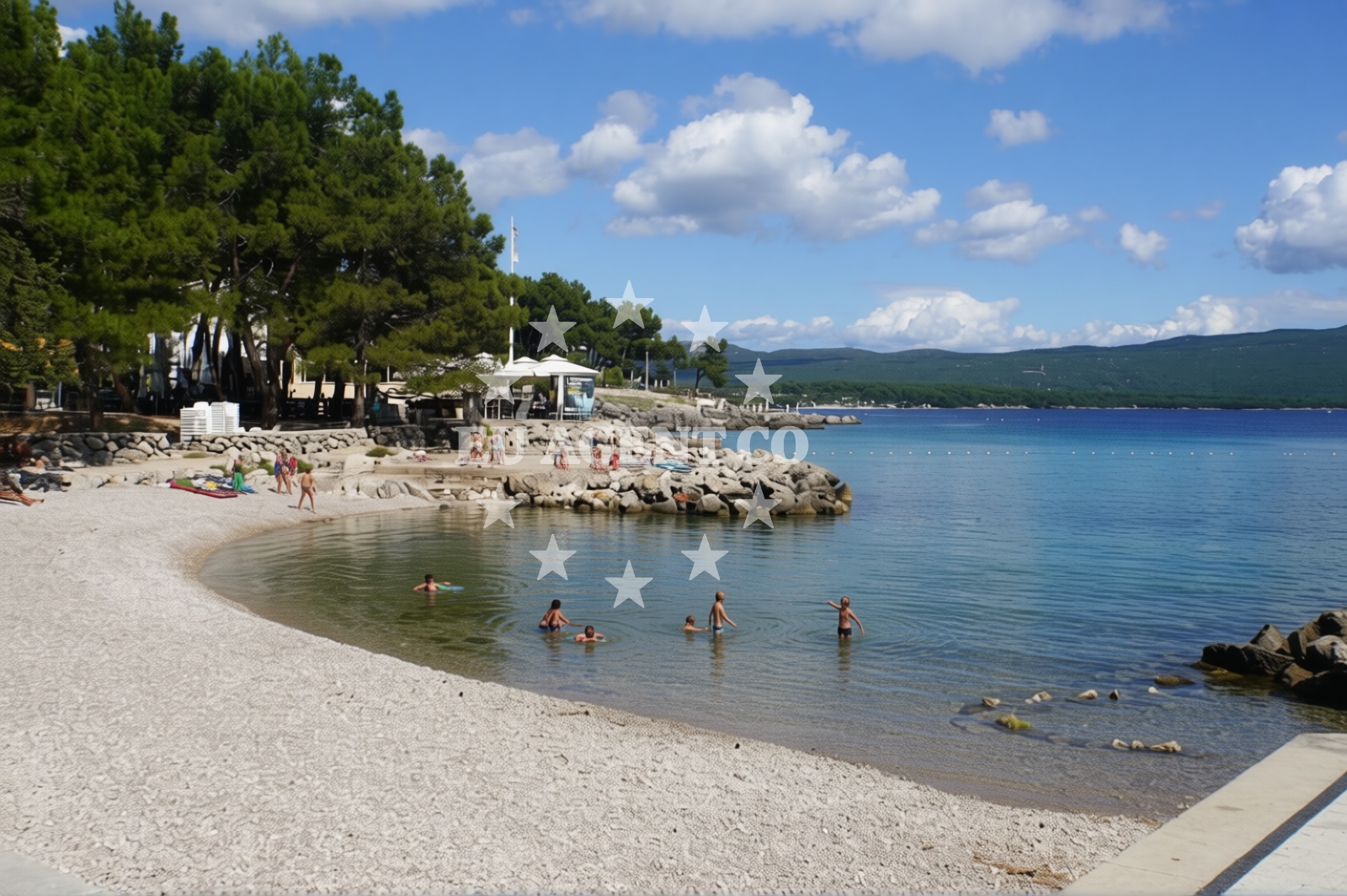 Overview of Karaka II beach in 62 Ulica Mali Kartec, Krk