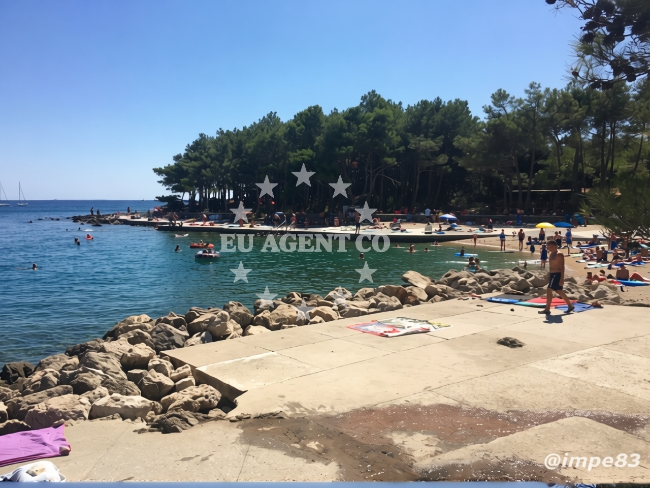 Beach facilities and surroundings at Karaka II beach in 62 Ulica Mali Kartec, Krk