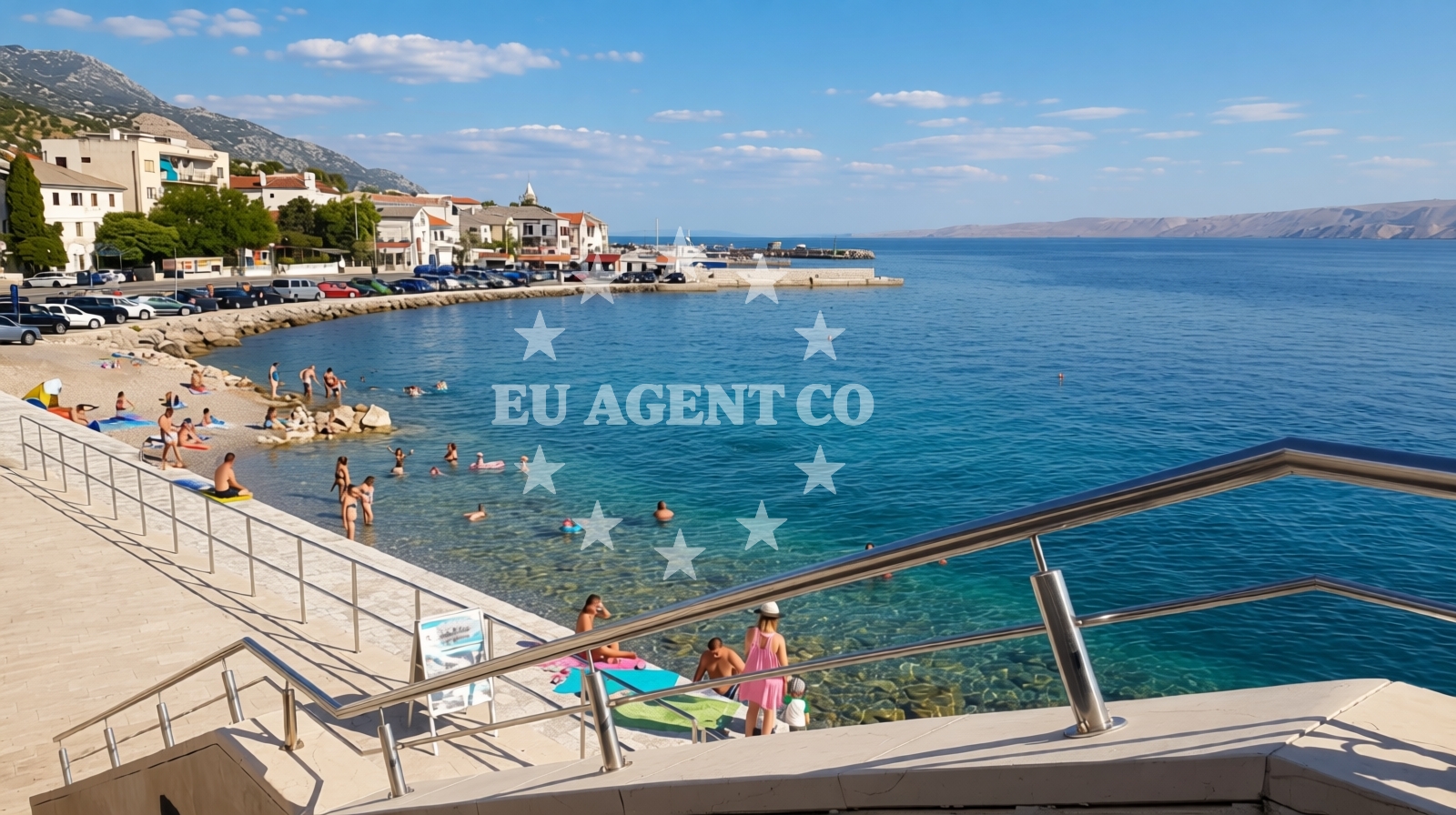 Overview of Karlobag beach in Varos 19, Karlobag