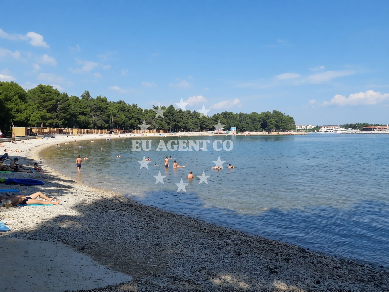 Beach facilities and surroundings at Karpinjan beach in Eugena Kumičića 27, Novigrad Istria