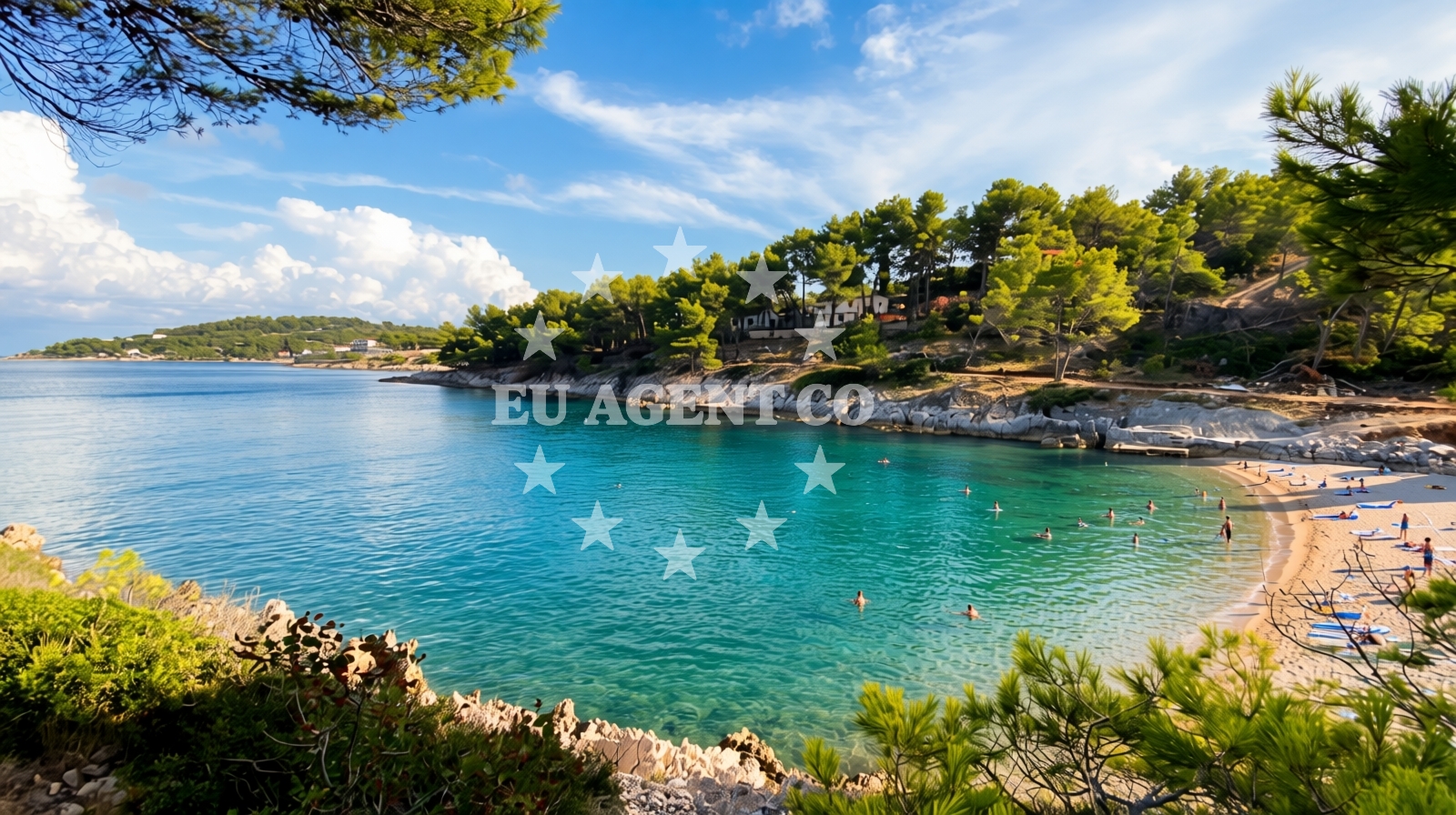 Shoreline and swimming area at Kasjun beach in Stari put 46, Rogač