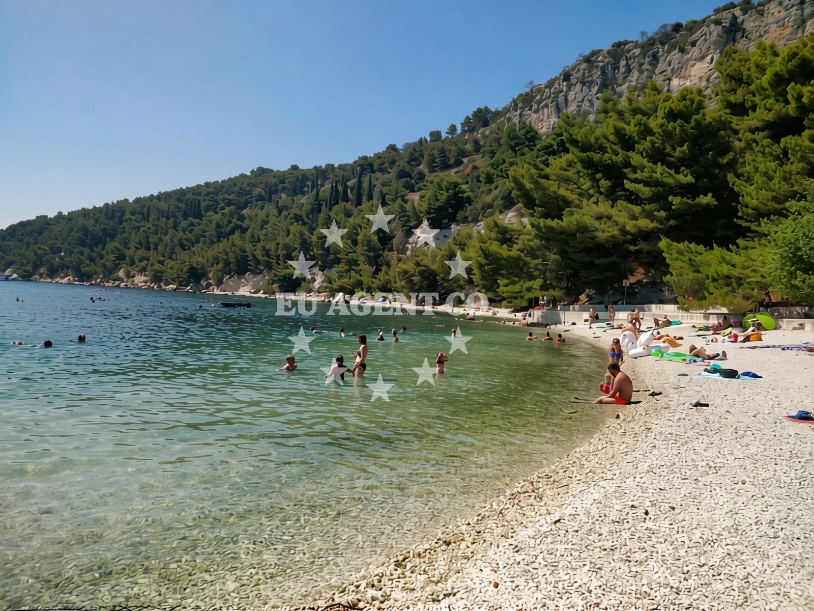 Beach facilities and surroundings at Kasjuni Beach in Šetalište Ivana Meštovića 71, Split