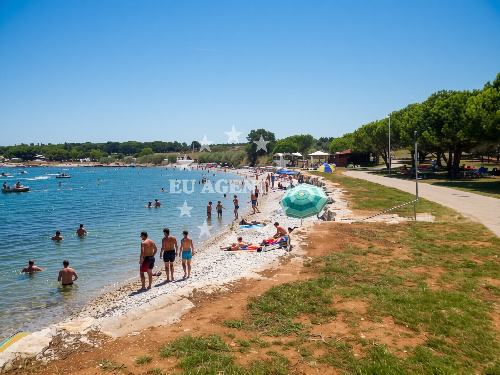 Overview of Kastanija beach in Kastanija 1, Novigrad Istria