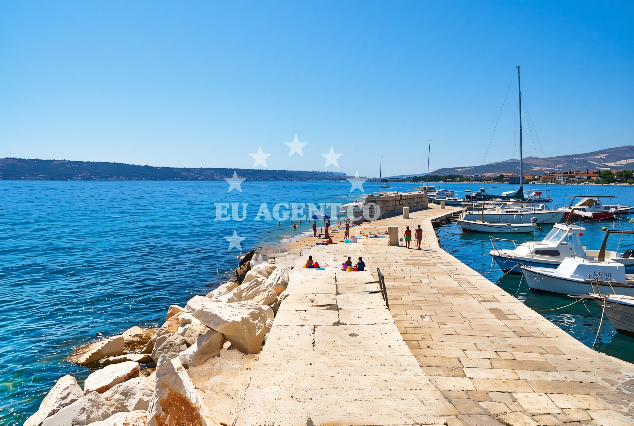Shoreline and swimming area at Kaštel Novi: beaches and coves (1) in Kaštel Novi